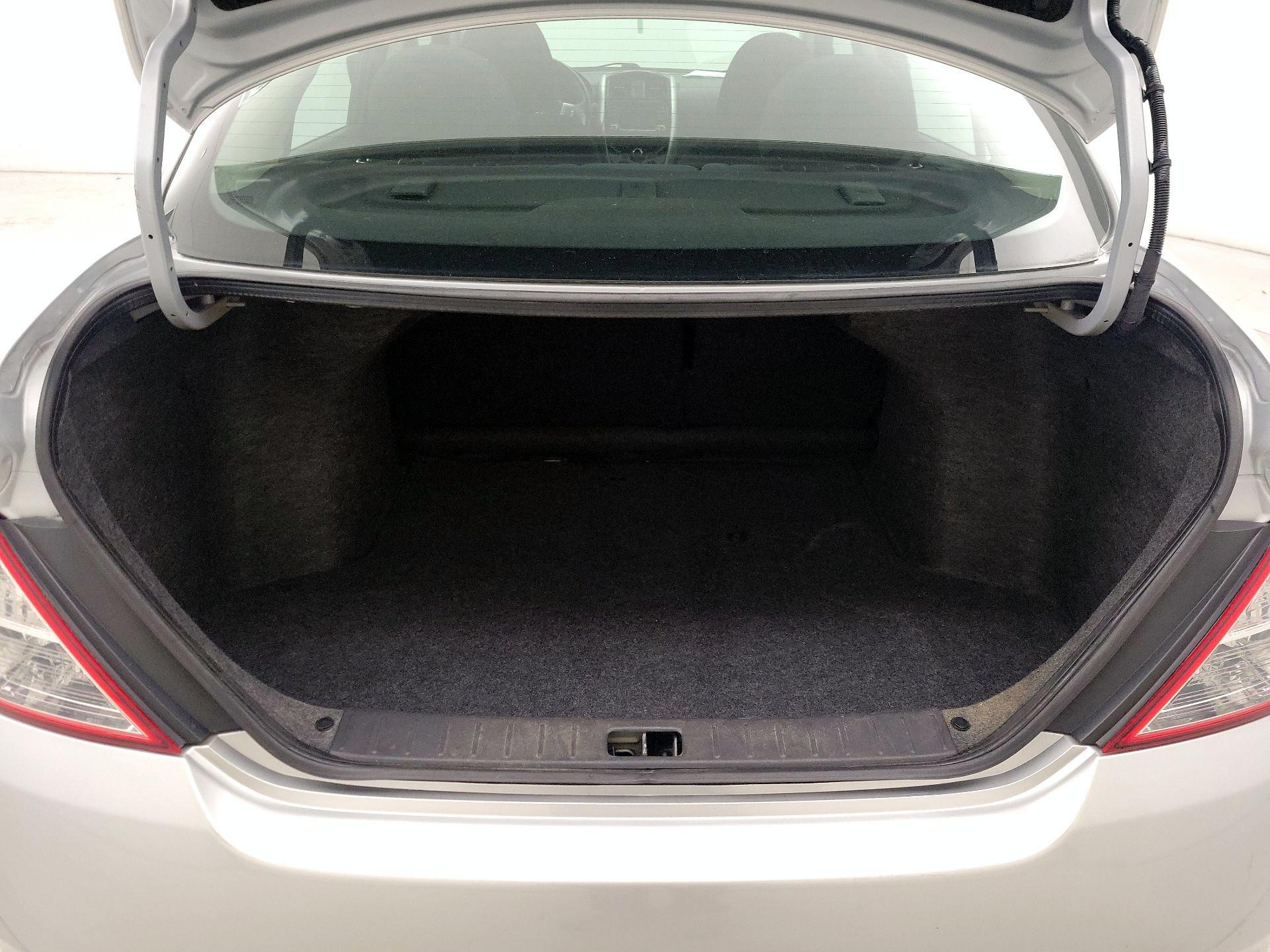 Thumbnail: 2018 Nissan Versa - 20