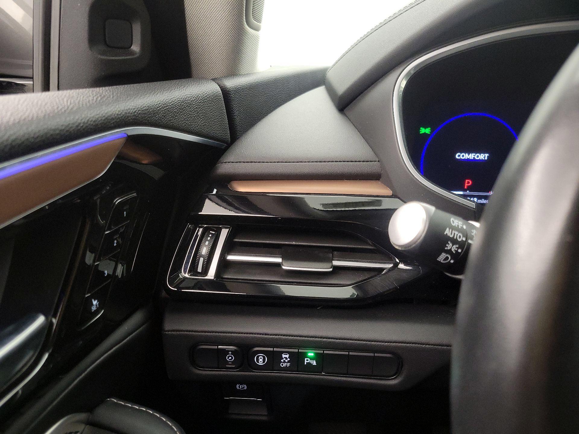 Thumbnail: 2022 Acura MDX - 13