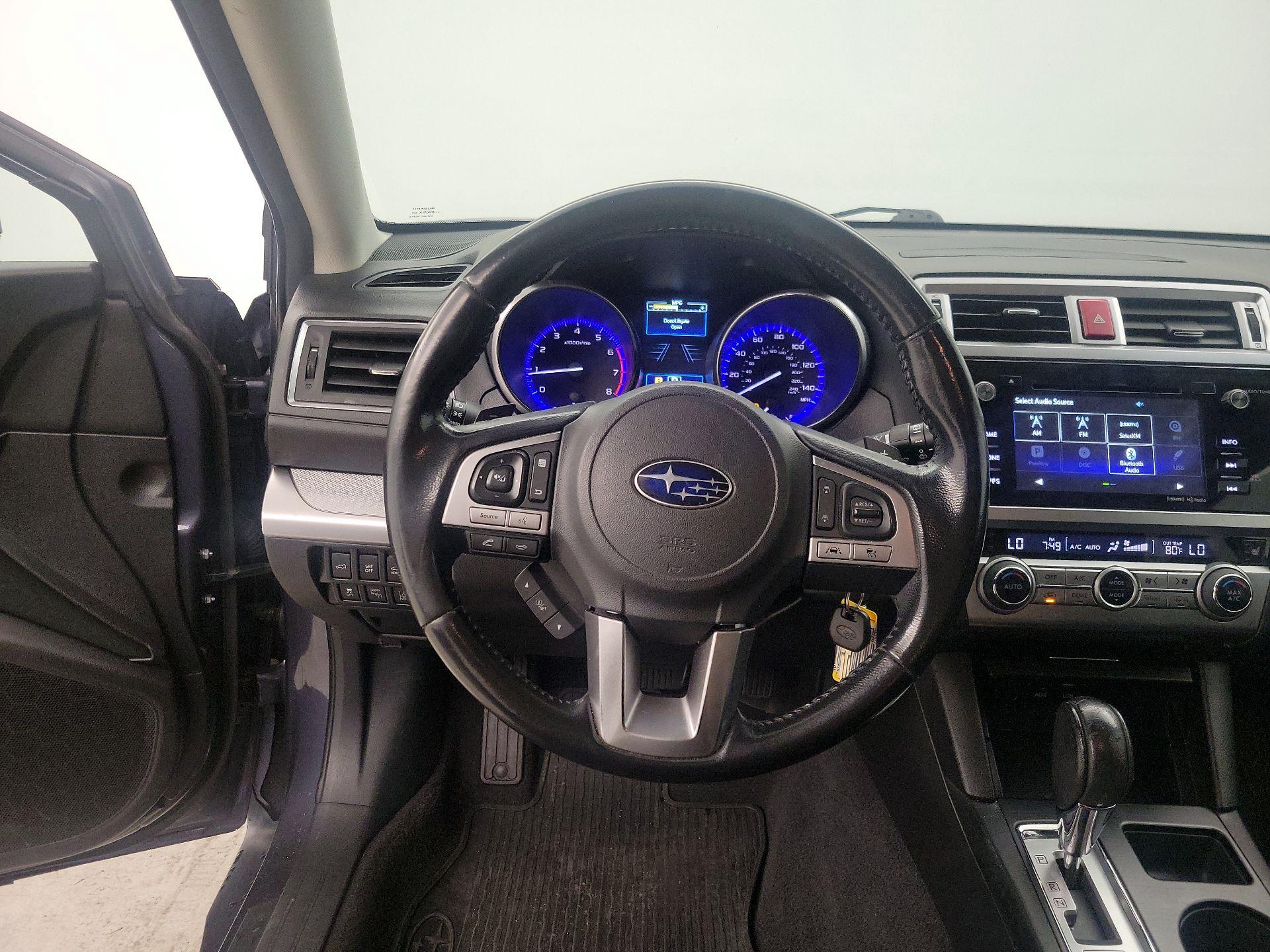 Thumbnail: 2016 Subaru Outback - 10