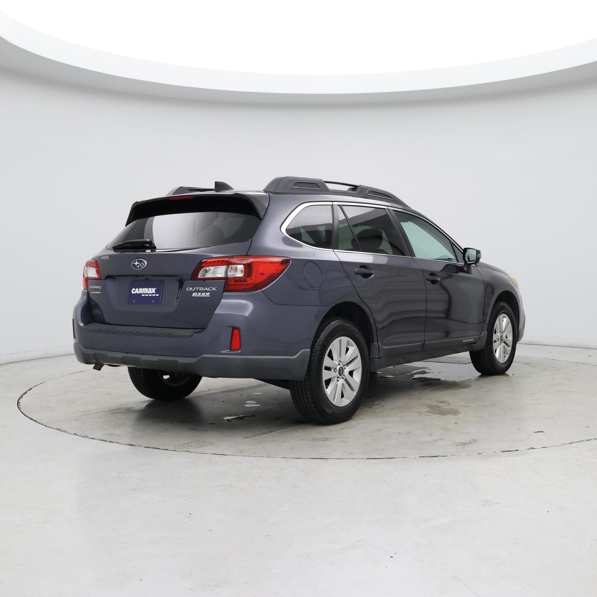Thumbnail: 2016 Subaru Outback - 8