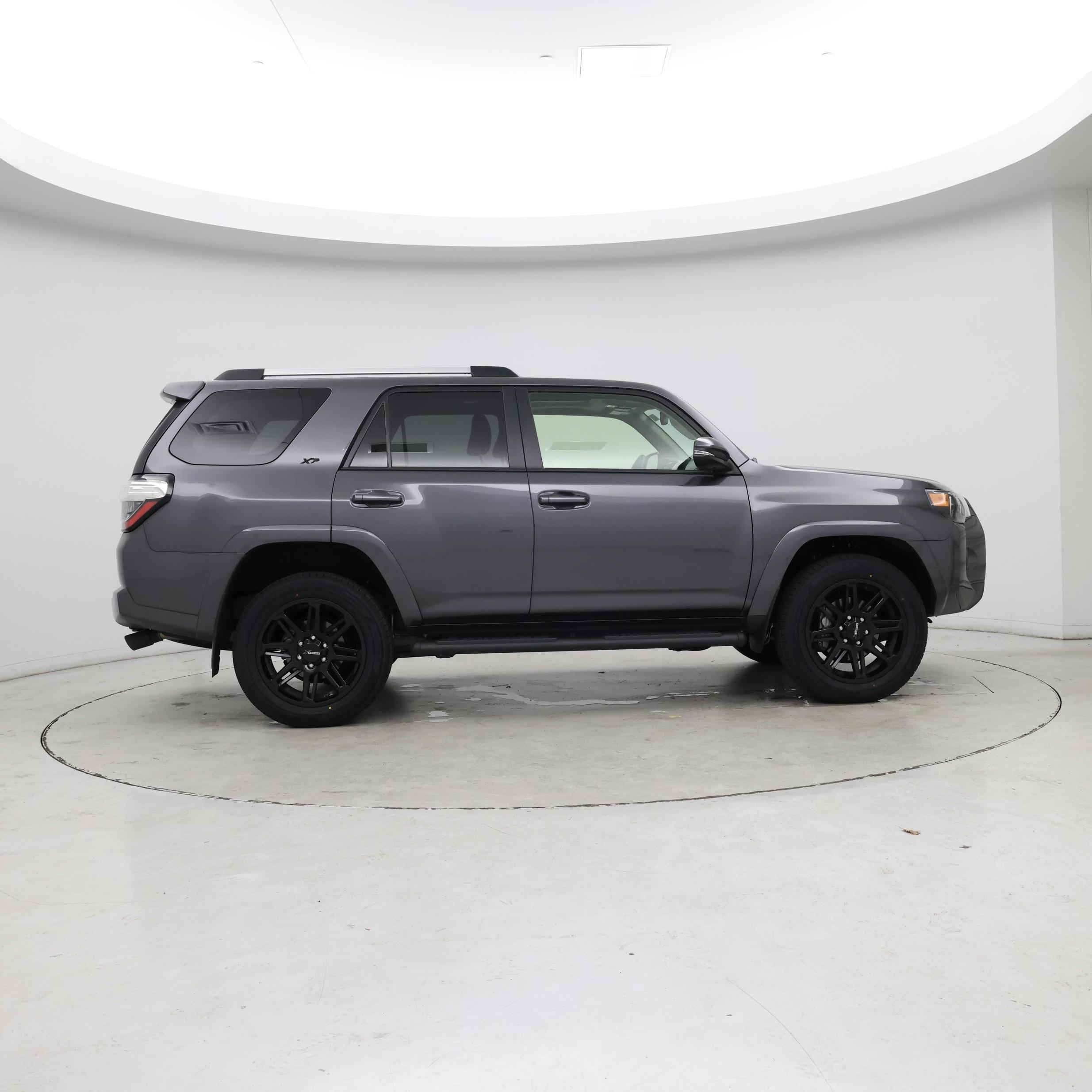Thumbnail: 2023 Toyota 4Runner - 7