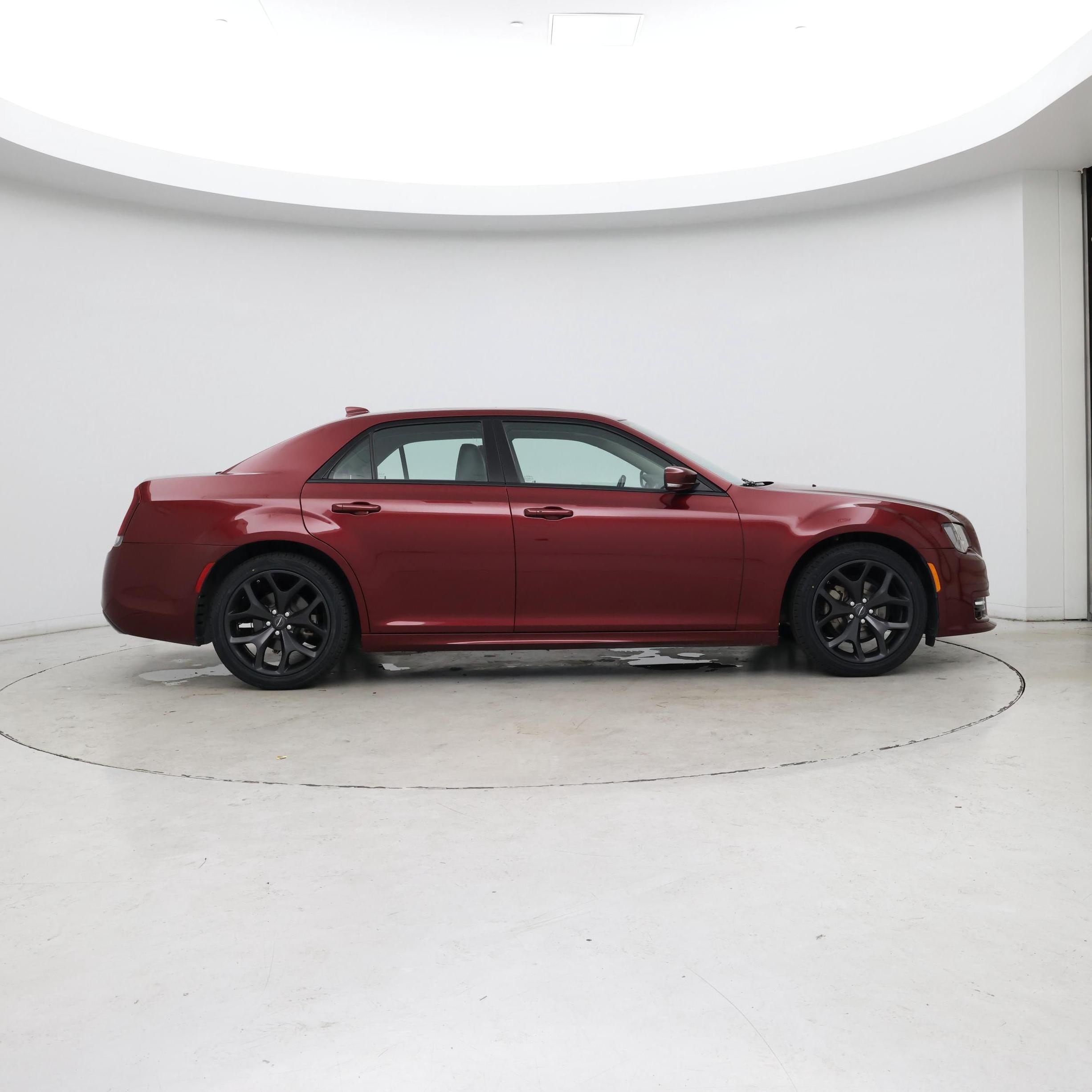 Thumbnail: 2022 Chrysler 300 - 7