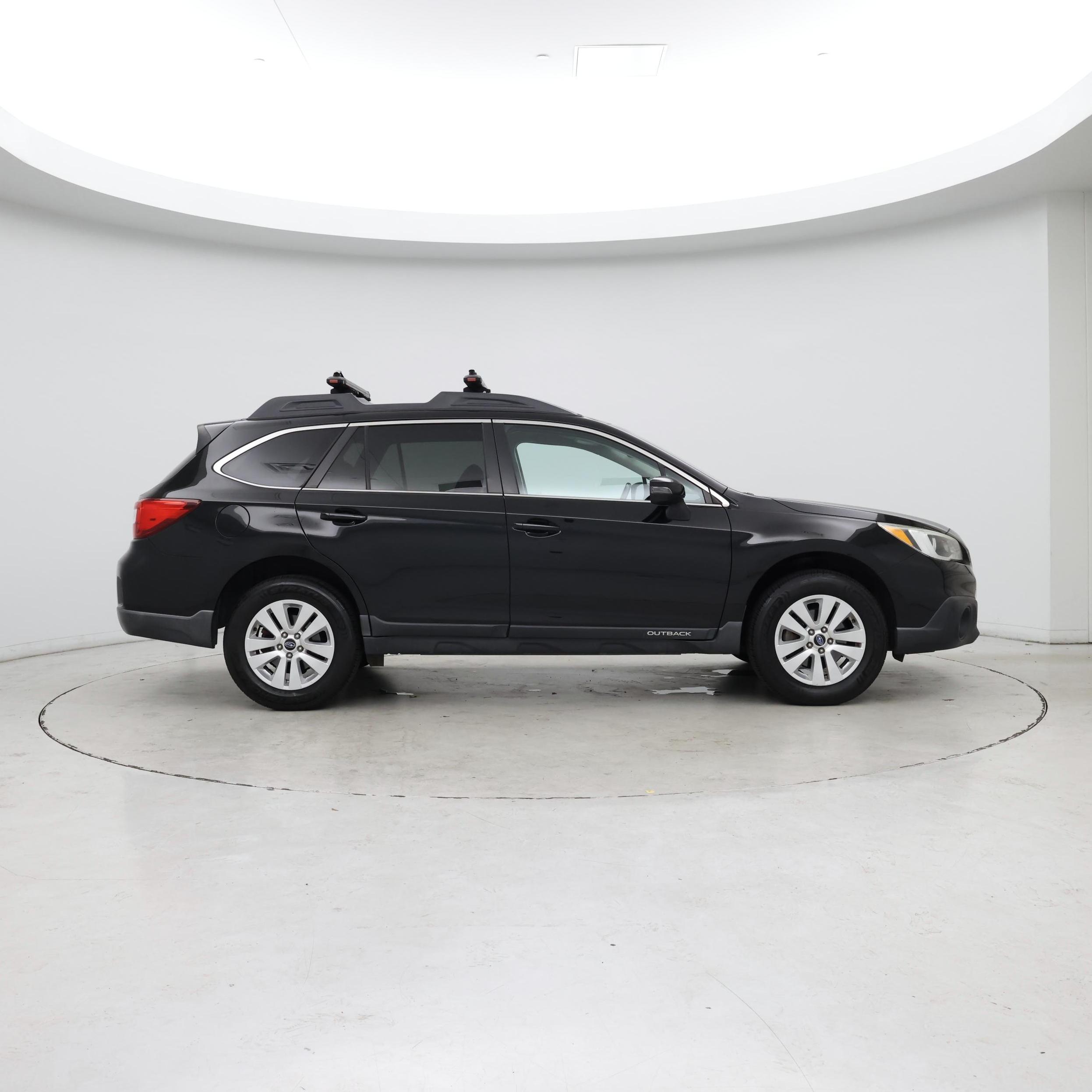 Thumbnail: 2016 Subaru Outback - 7