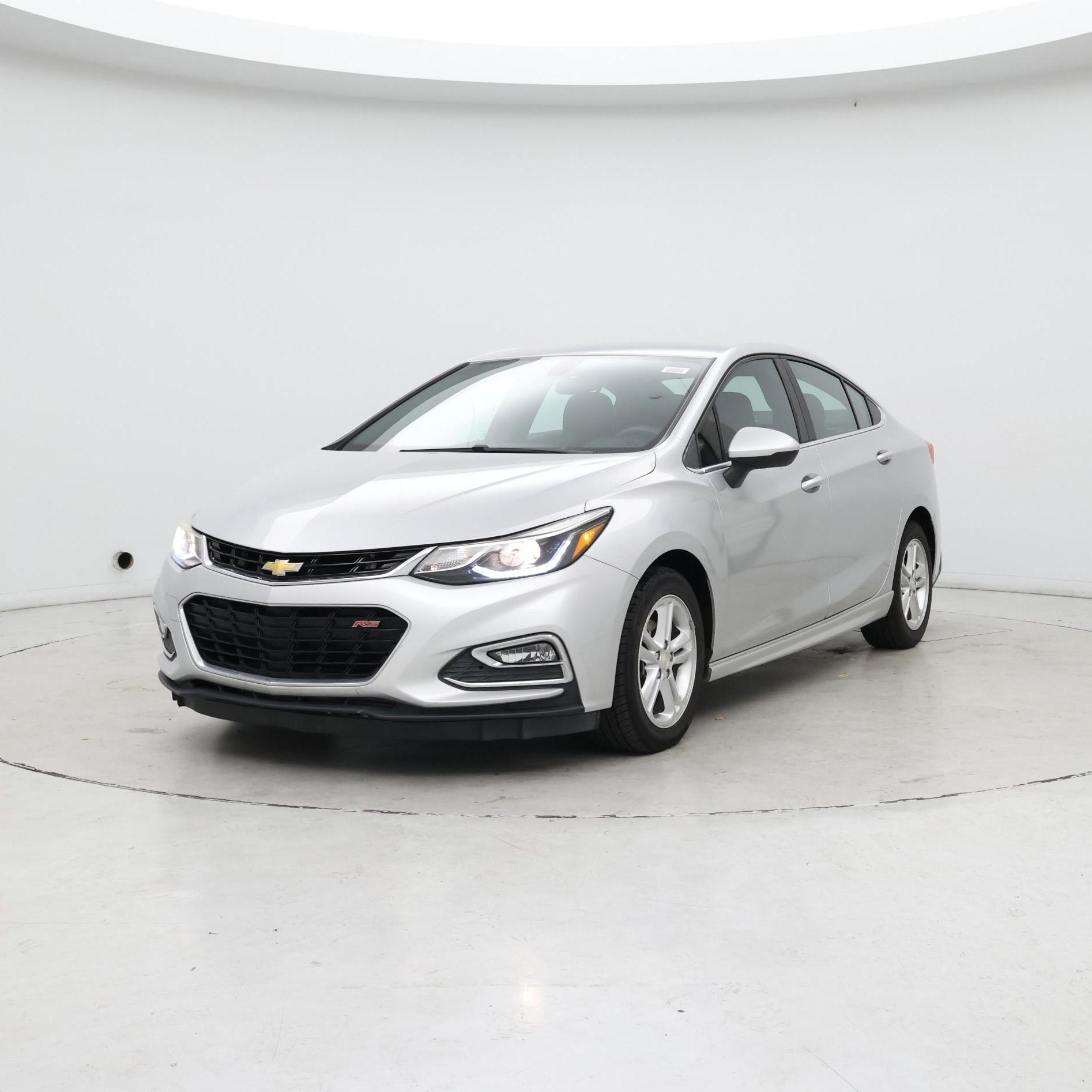 Thumbnail: 2017 Chevrolet Cruze - 4