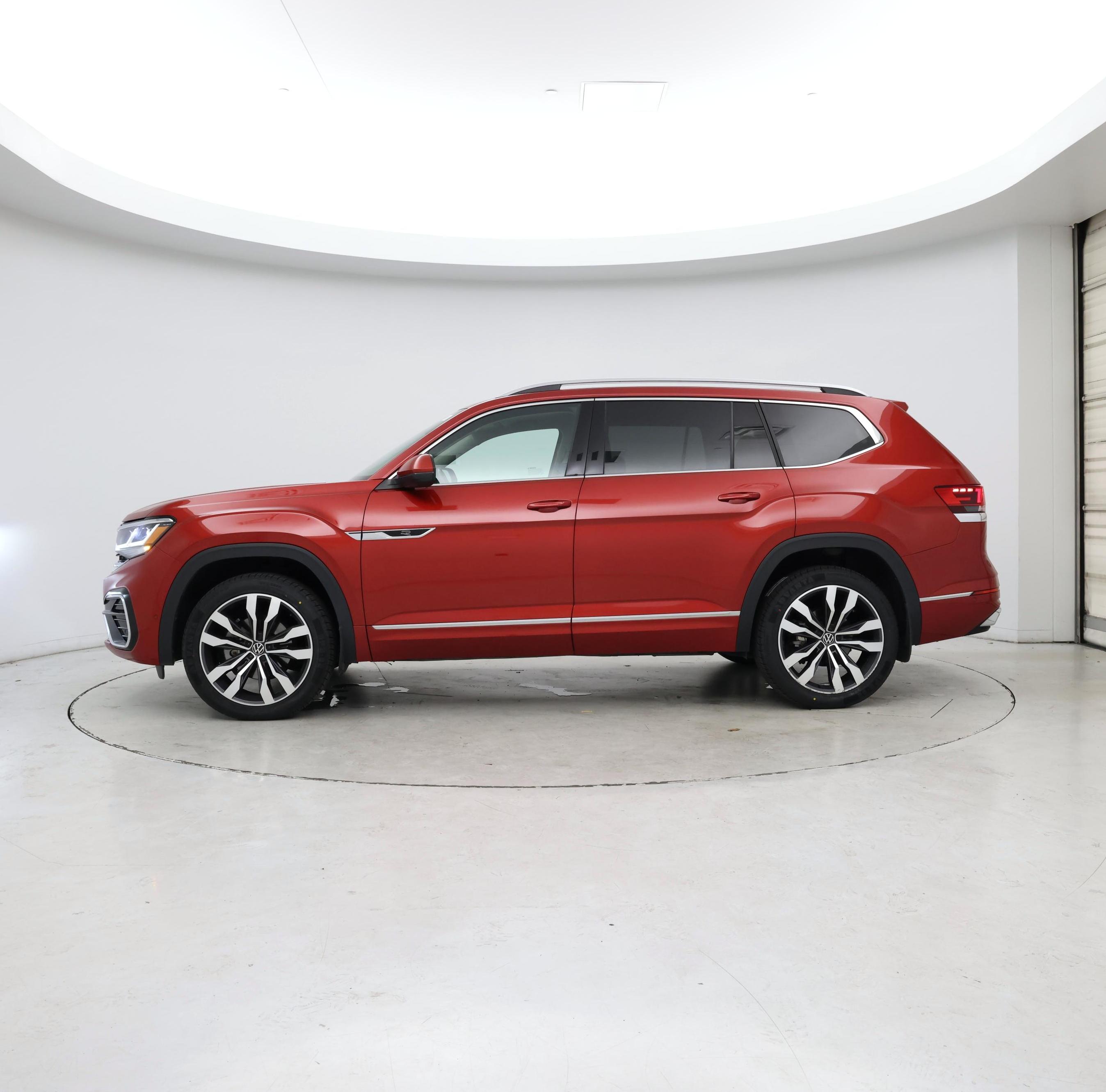 Thumbnail: 2022 Volkswagen Atlas - 3