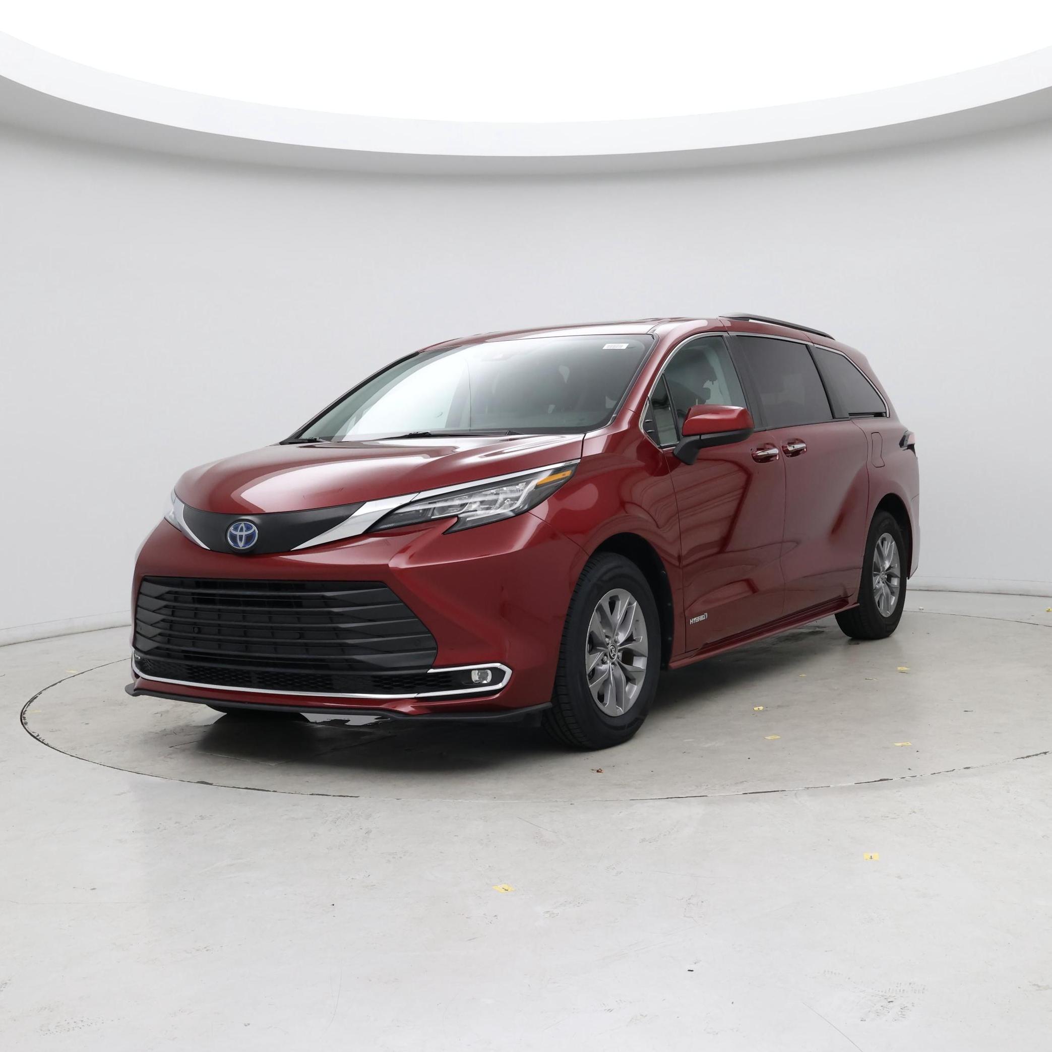 Thumbnail: 2021 Toyota Sienna - 4