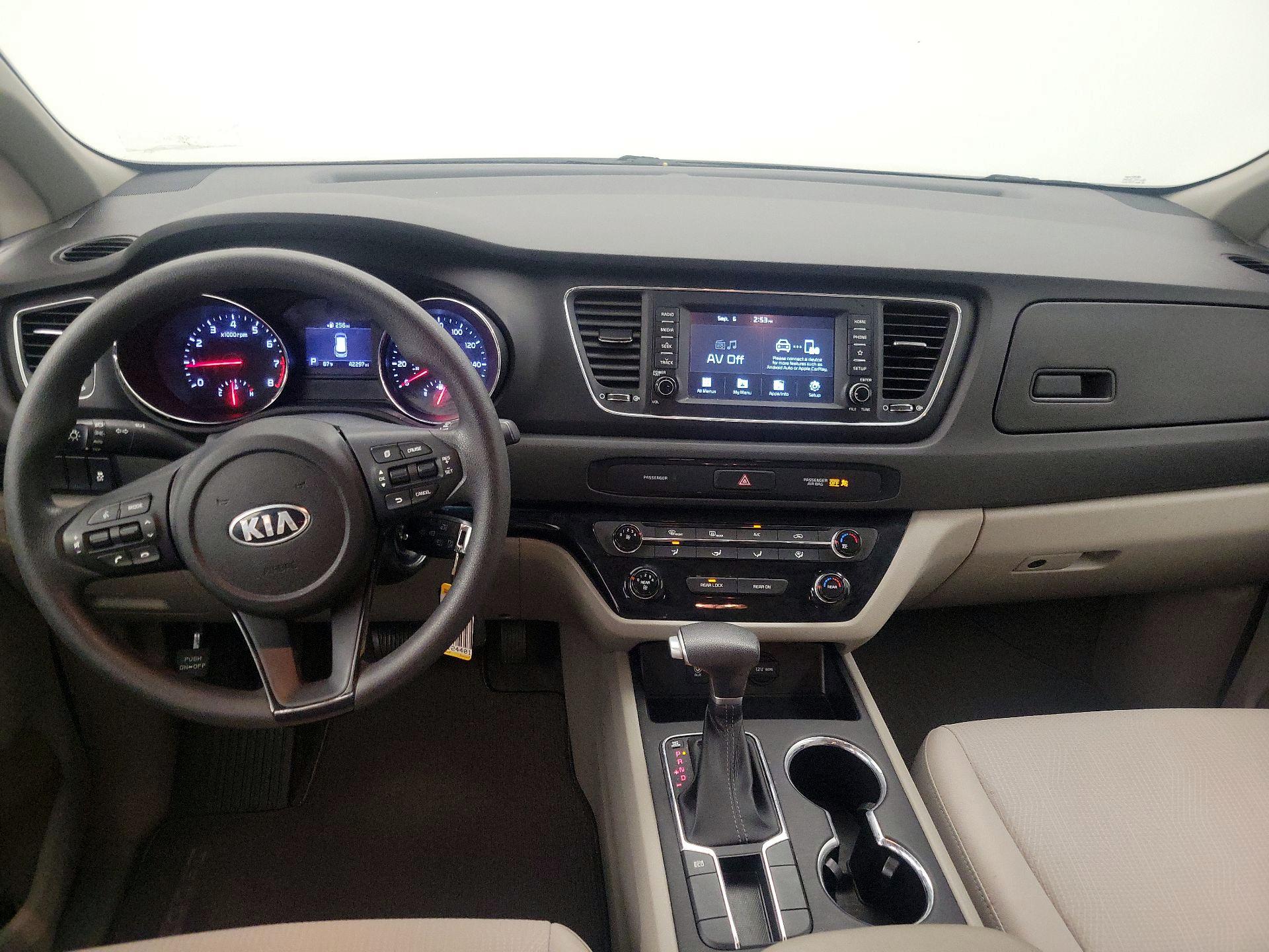 Thumbnail: 2021 Kia Sedona - 9