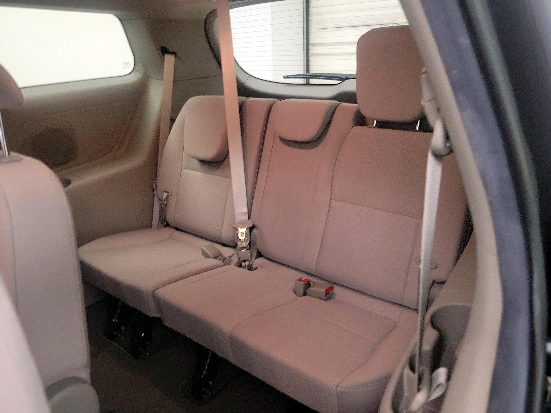 Thumbnail: 2021 Kia Sedona - 20