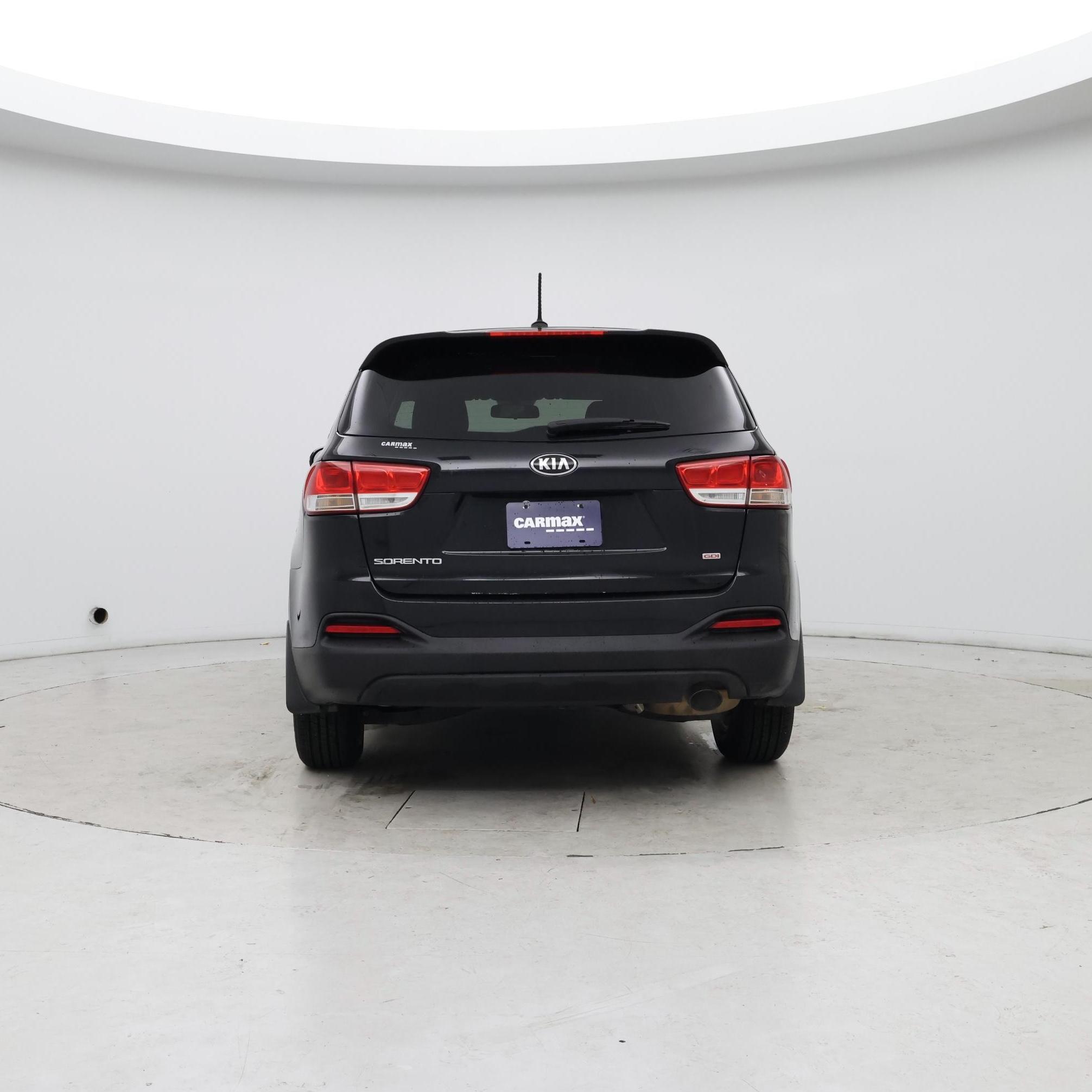Thumbnail: 2017 Kia Sorento - 6