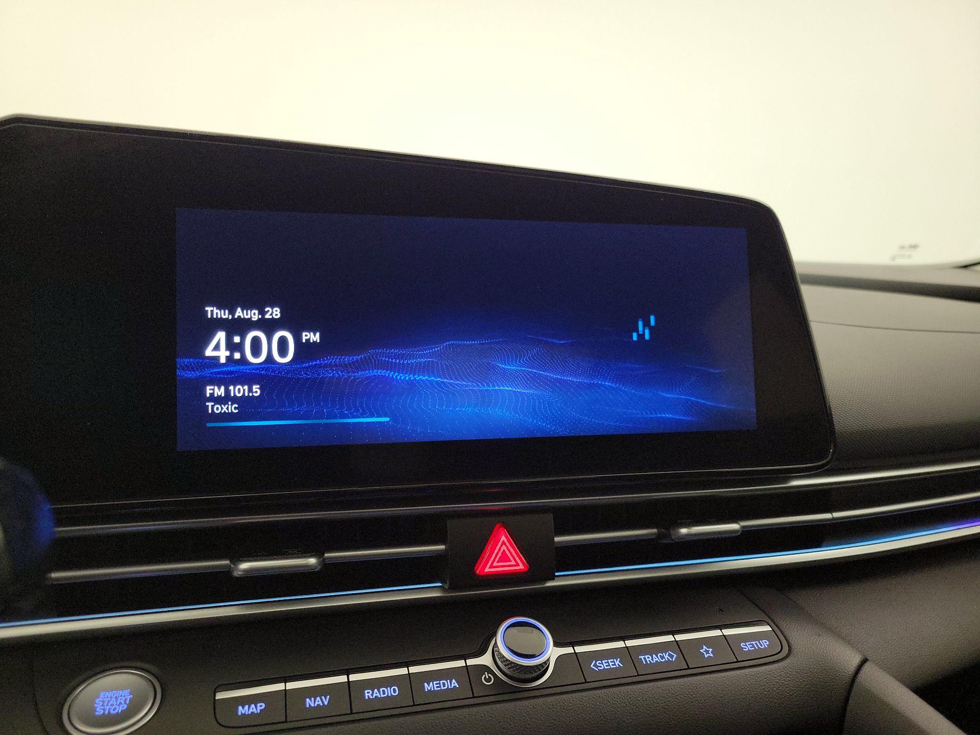 Thumbnail: 2024 Hyundai Elantra - 15