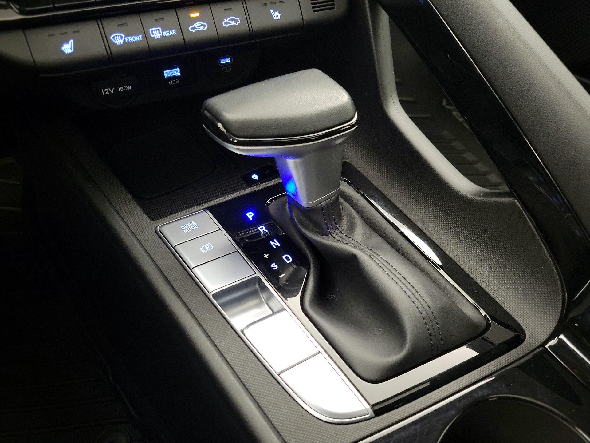 Thumbnail: 2024 Hyundai Elantra - 17