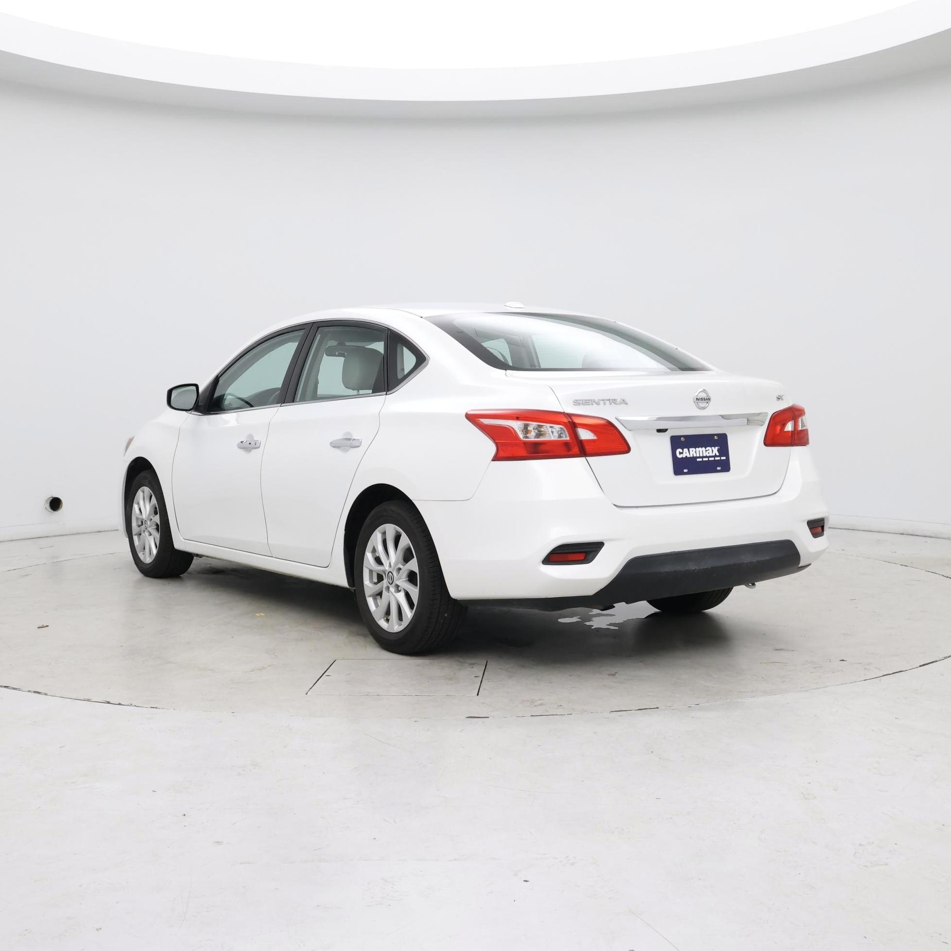 Thumbnail: 2017 Nissan Sentra - 2