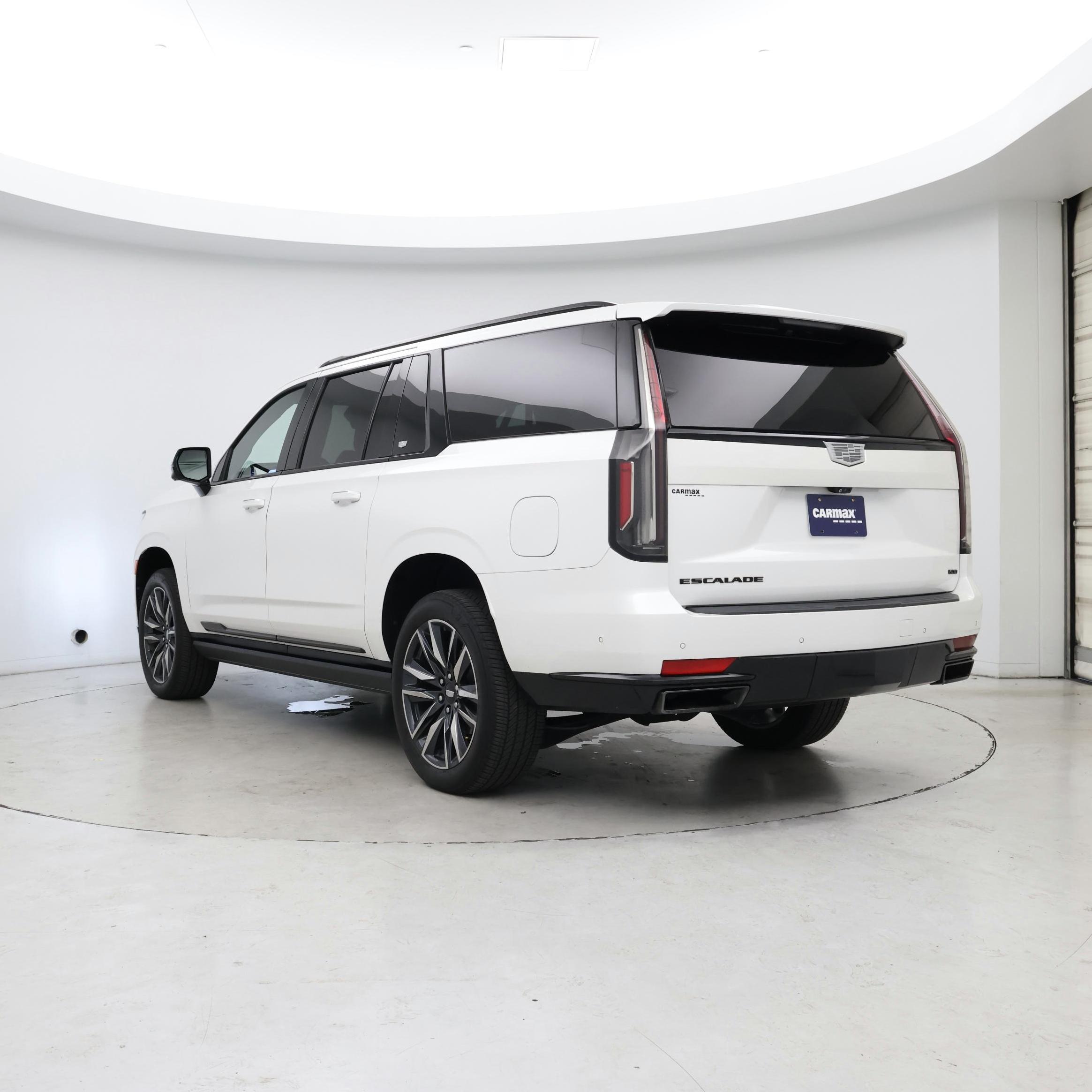 Thumbnail: 2021 Cadillac Escalade - 2
