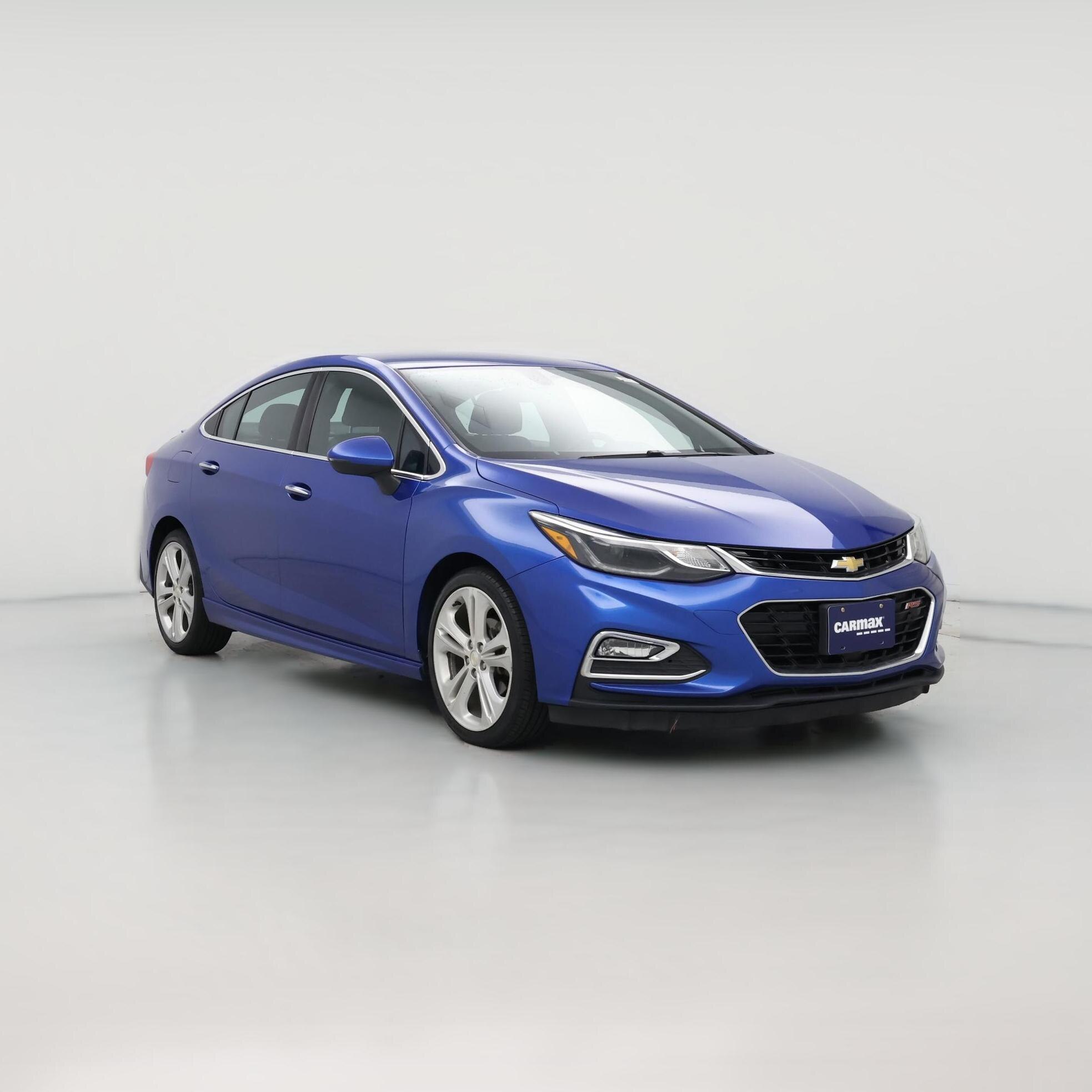 Thumbnail: 2017 Chevrolet Cruze - 1