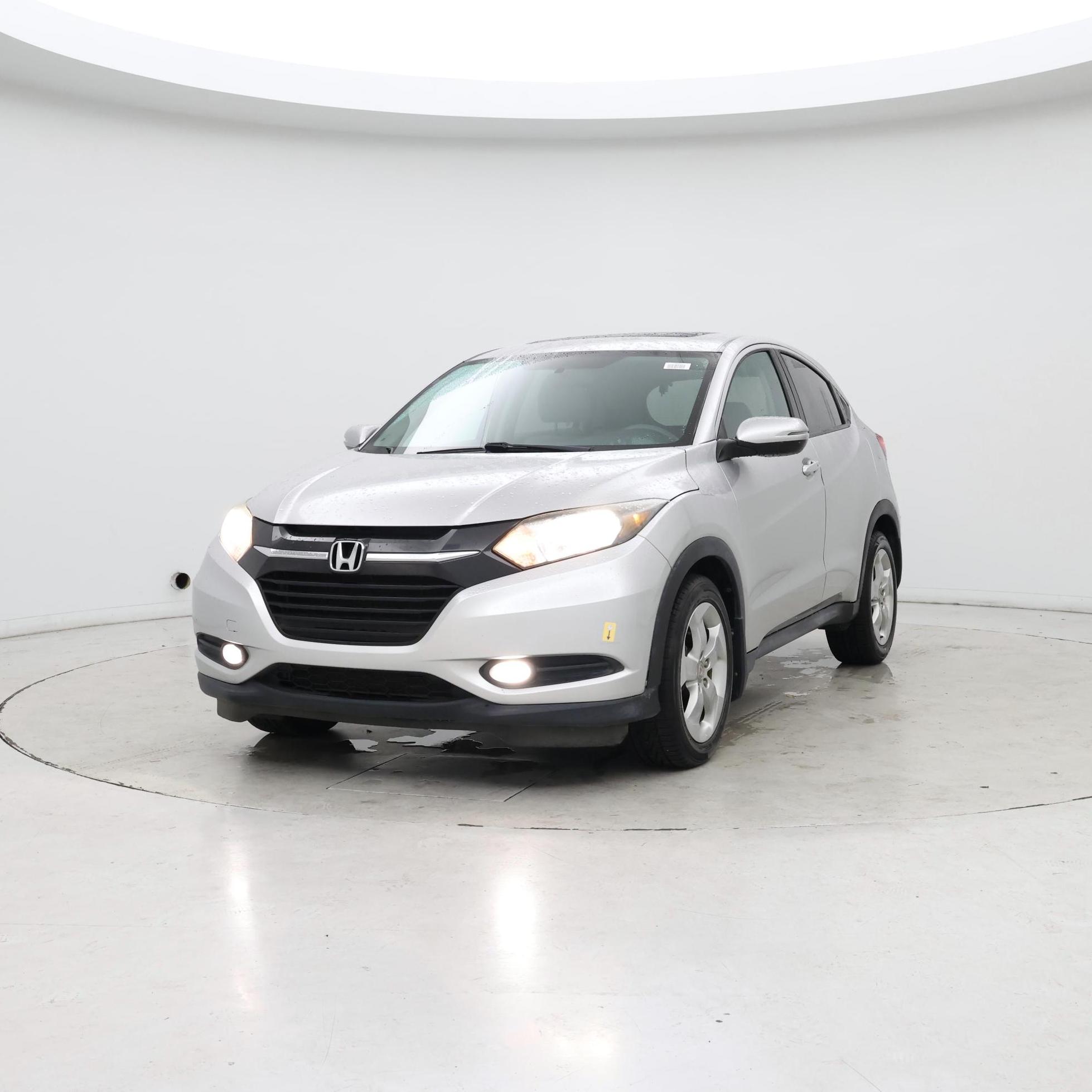Thumbnail: 2016 Honda HR-V - 4