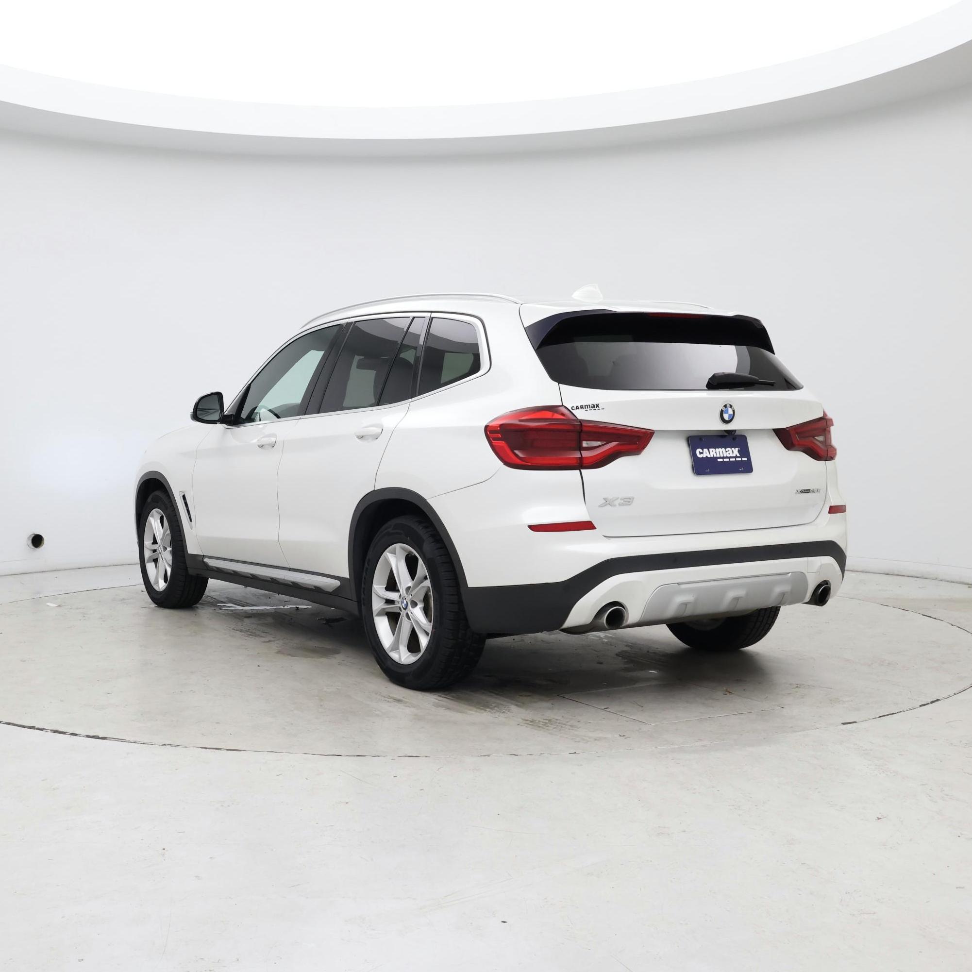 Thumbnail: 2021 BMW X3 - 2