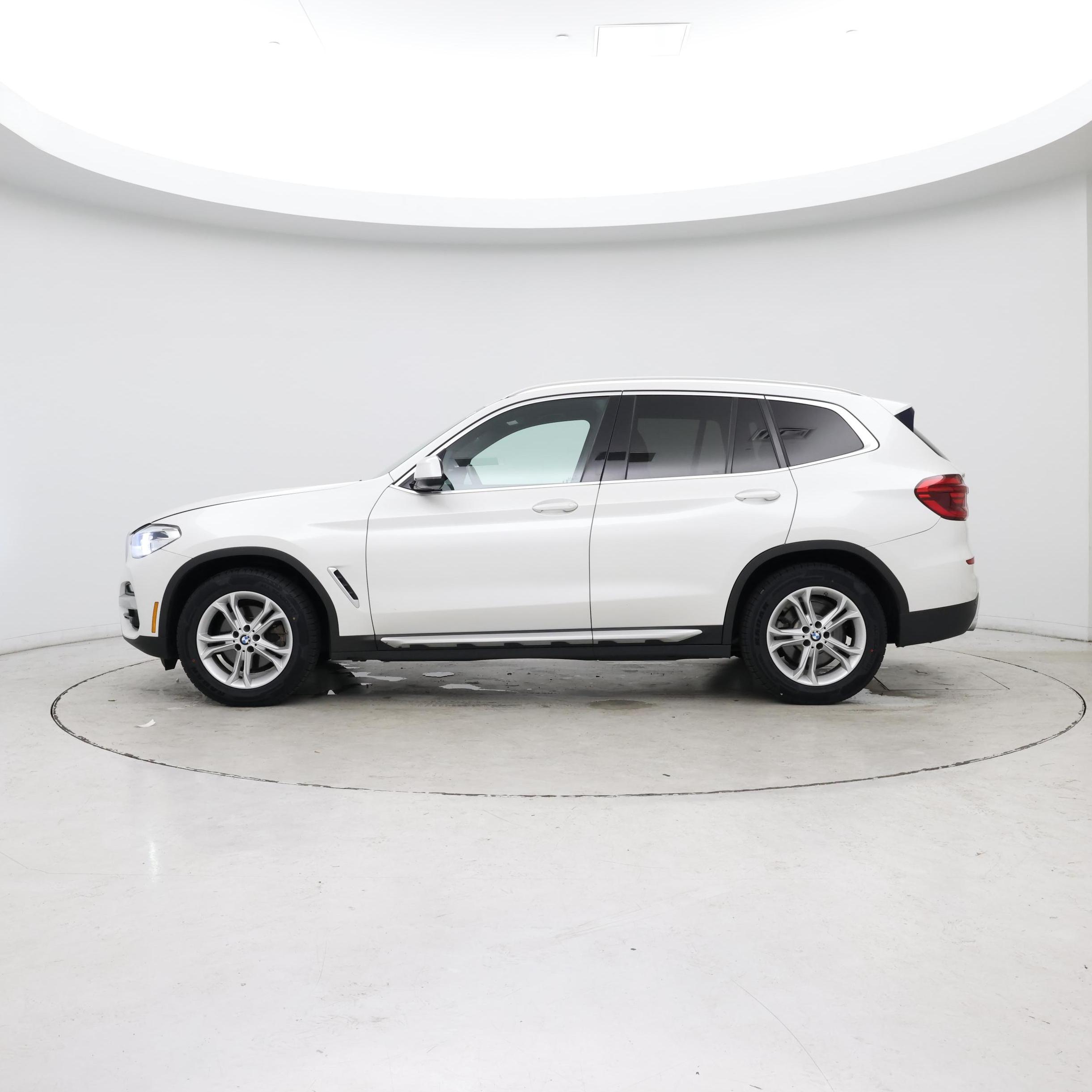 Thumbnail: 2021 BMW X3 - 3