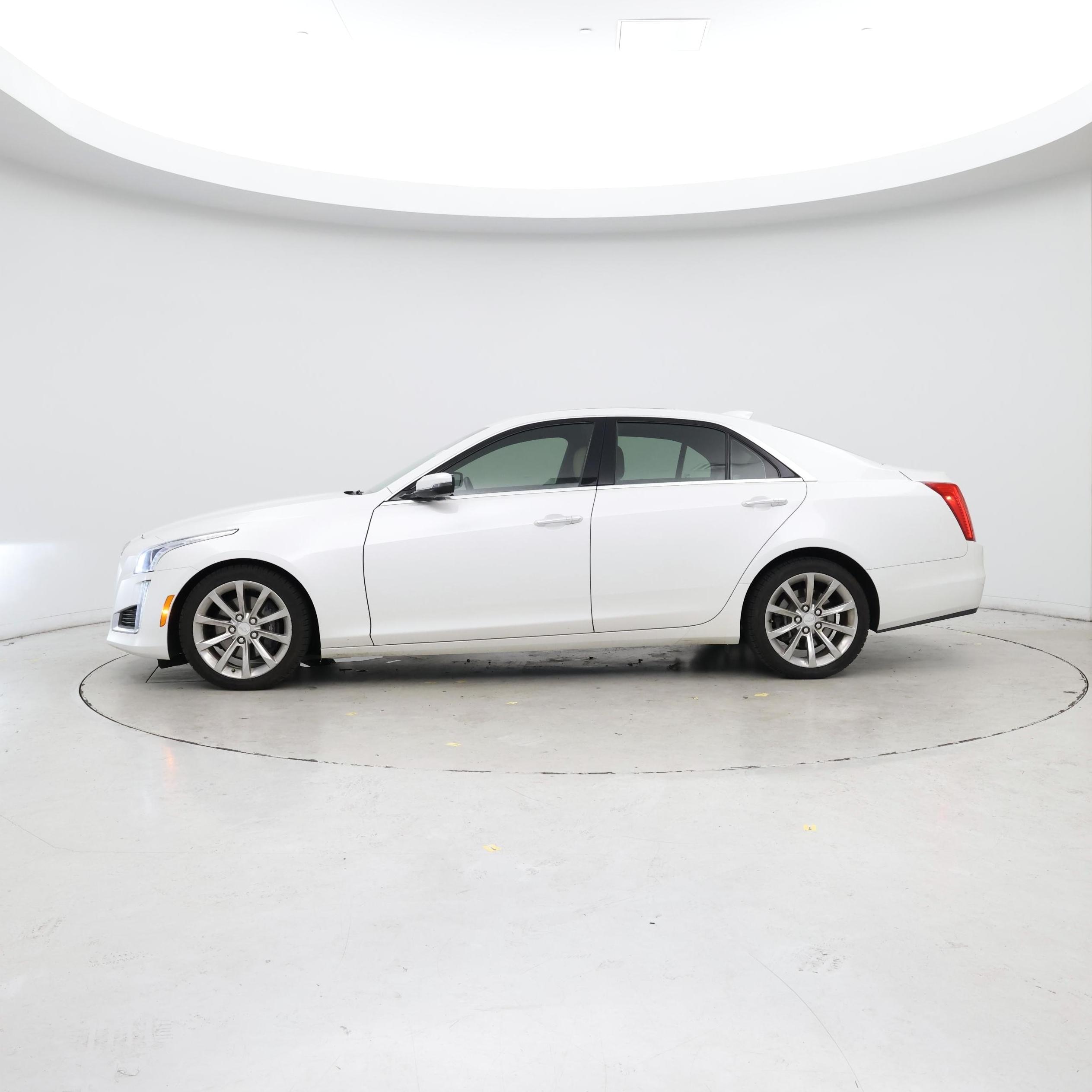 Thumbnail: 2018 Cadillac CTS - 3
