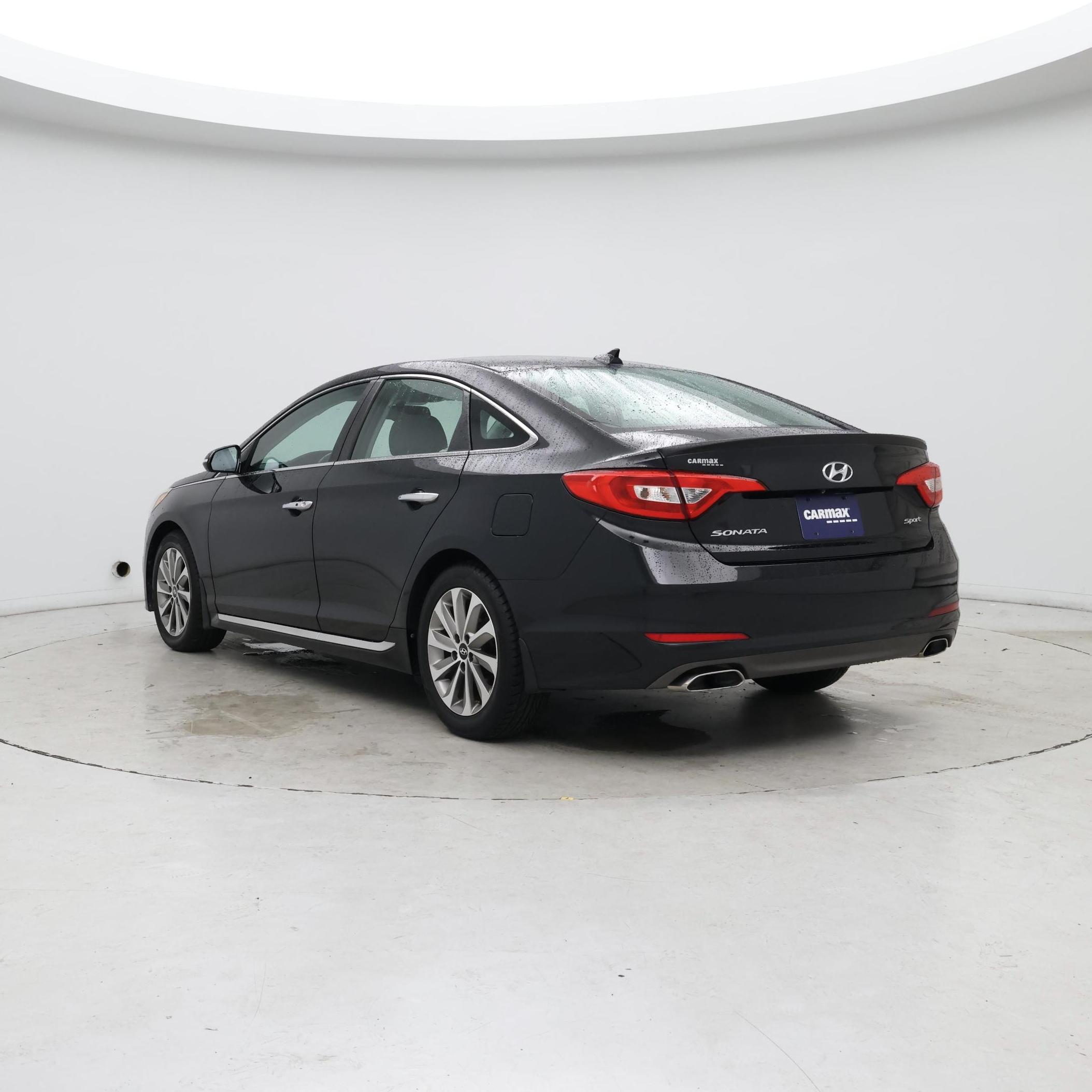 Thumbnail: 2017 Hyundai Sonata - 2