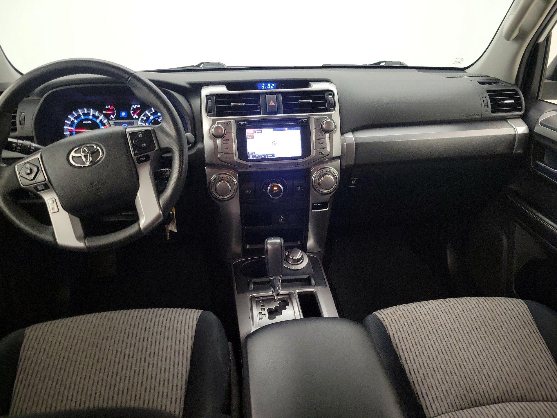 Thumbnail: 2015 Toyota 4Runner - 9