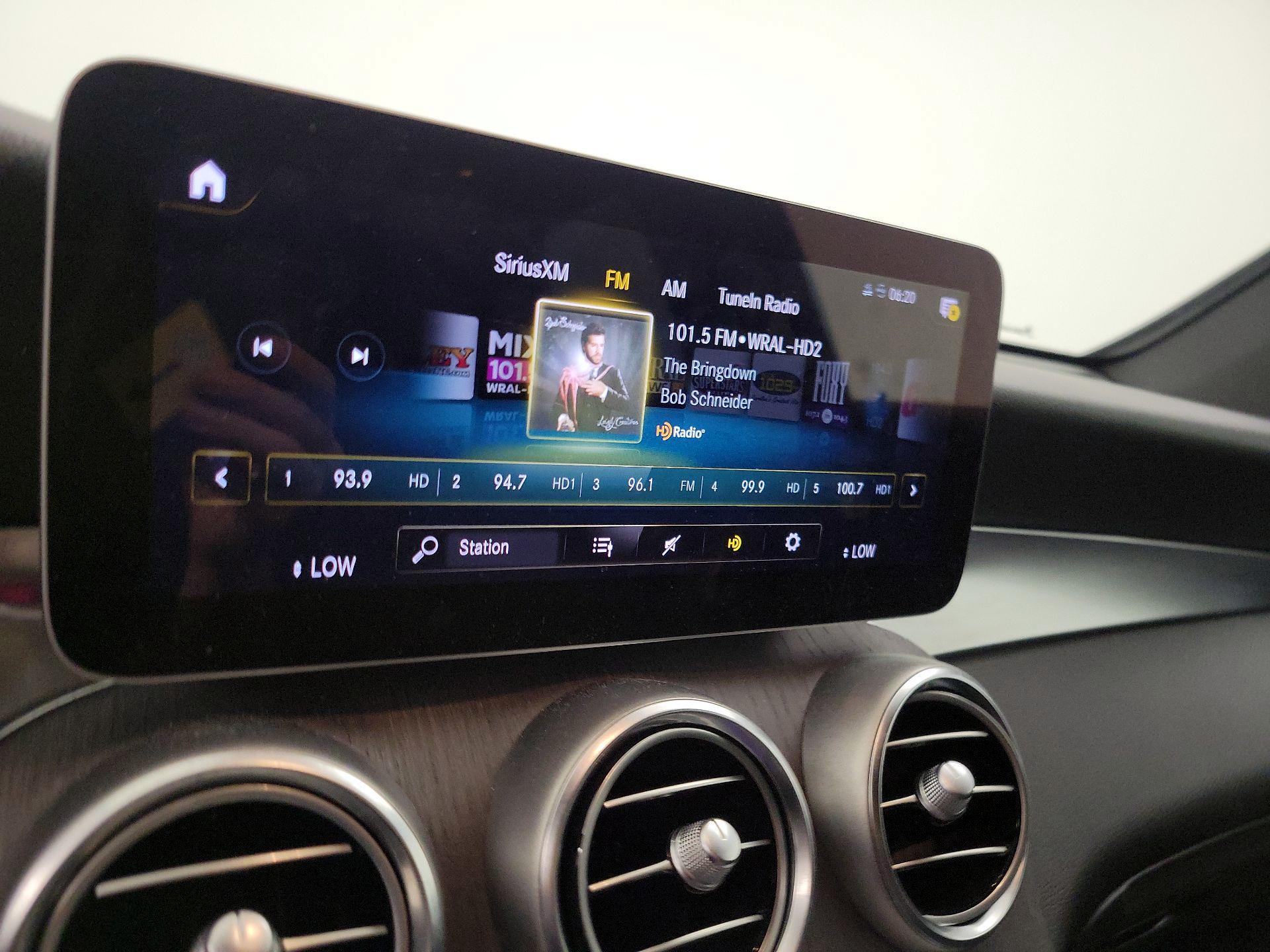 Thumbnail: 2020 Mercedes-Benz GLC - 15