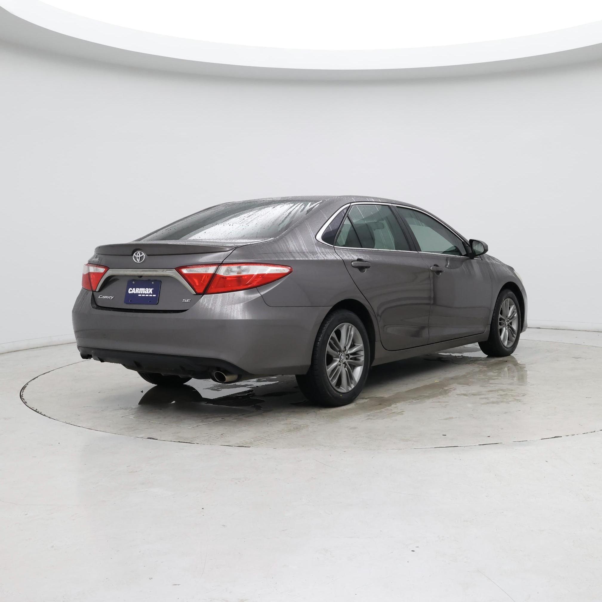 Thumbnail: 2016 Toyota Camry - 8