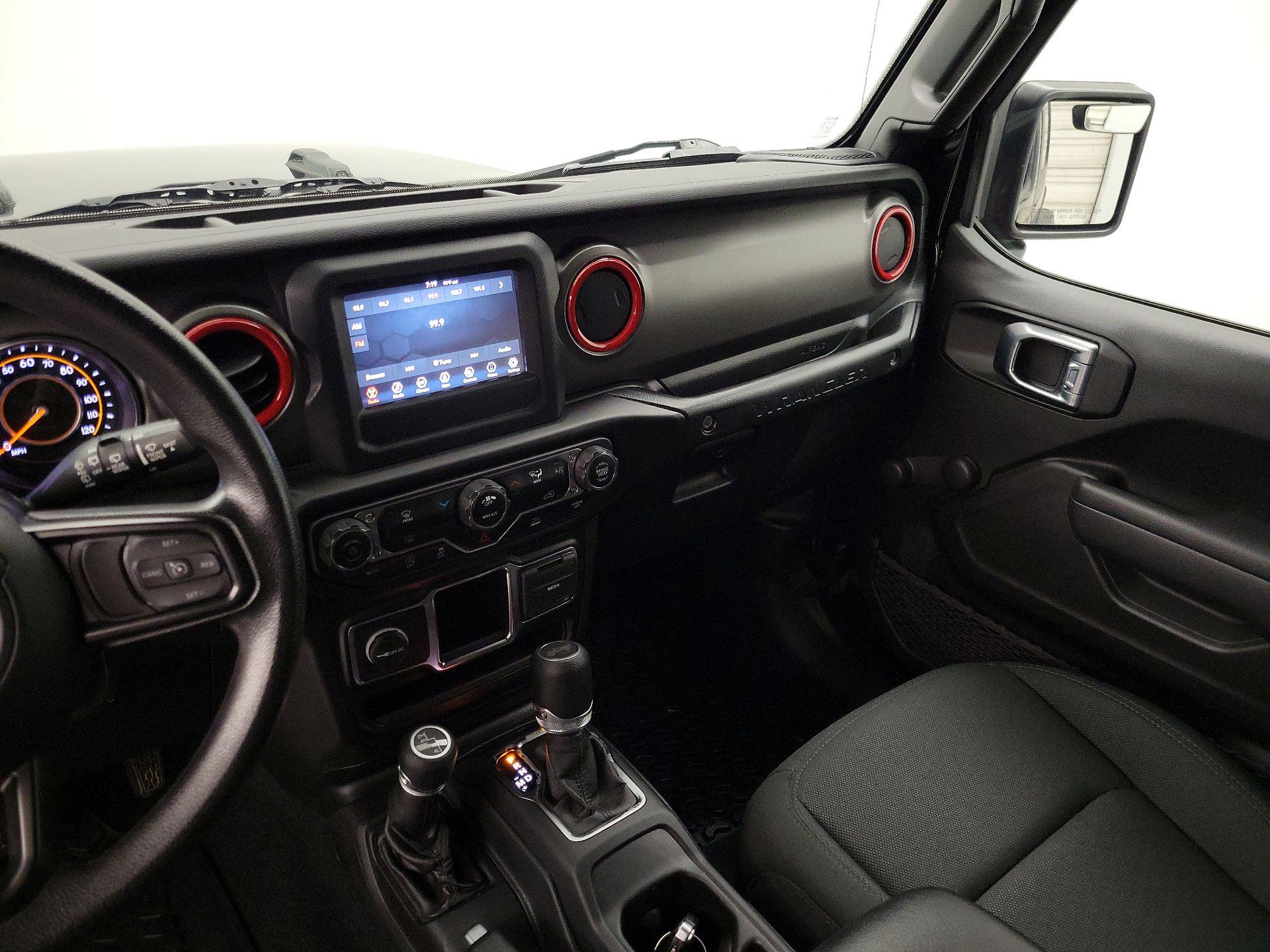 Thumbnail: 2022 Jeep Wrangler - 9