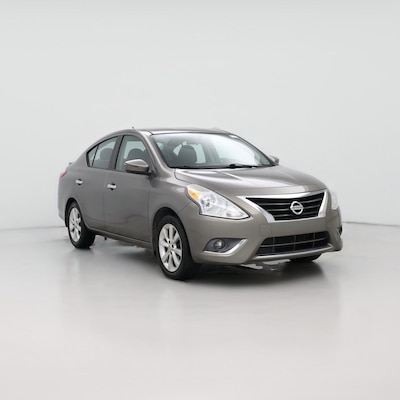 Gray 2015 Nissan Versa SL
