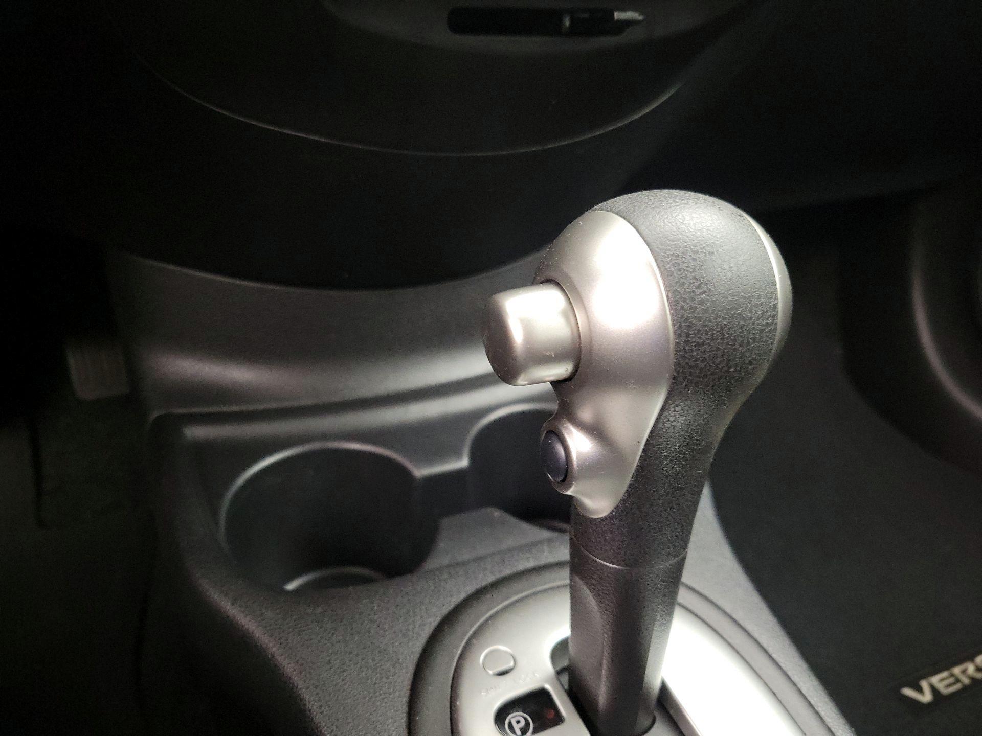 Thumbnail: 2015 Nissan Versa - 18
