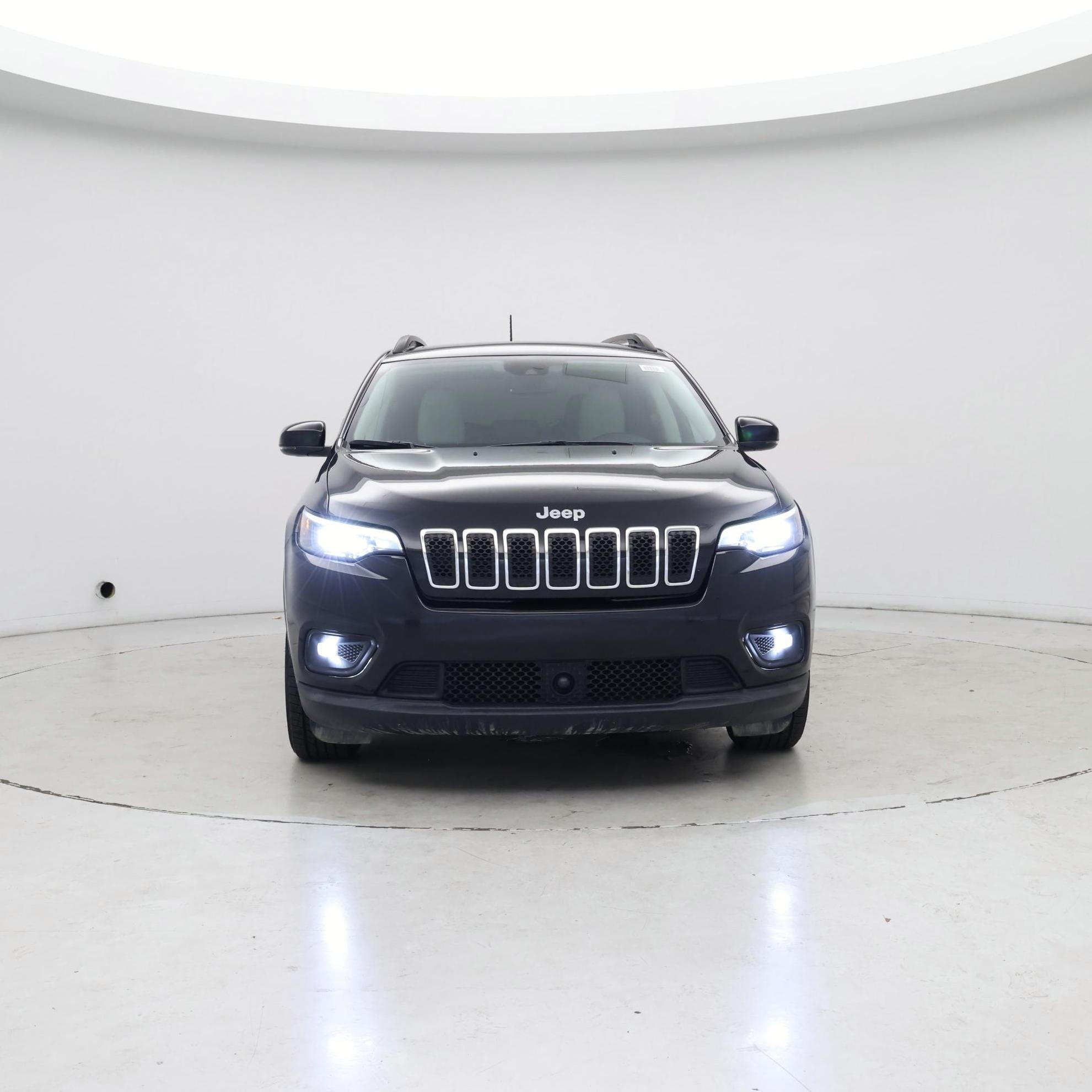 Thumbnail: 2021 Jeep Cherokee - 5