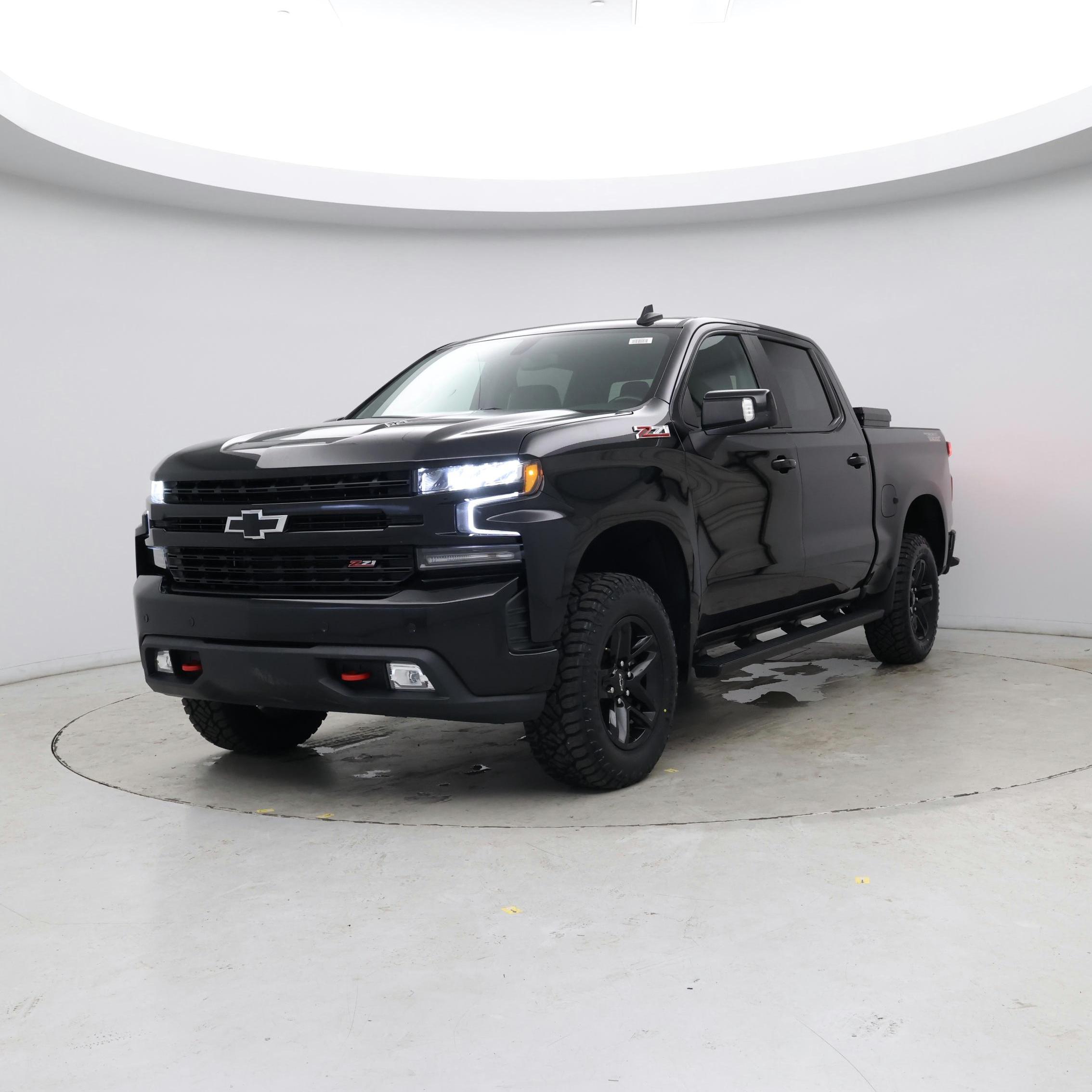 Thumbnail: 2021 Chevrolet Silverado 1500 - 4