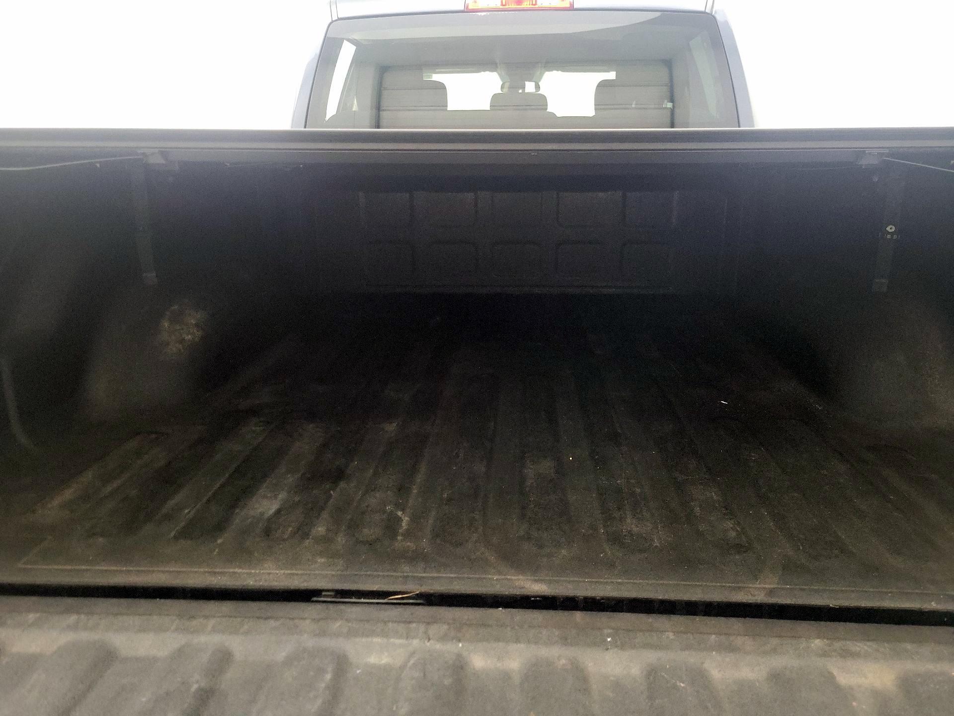 Thumbnail: 2019 RAM 1500 Classic - 20