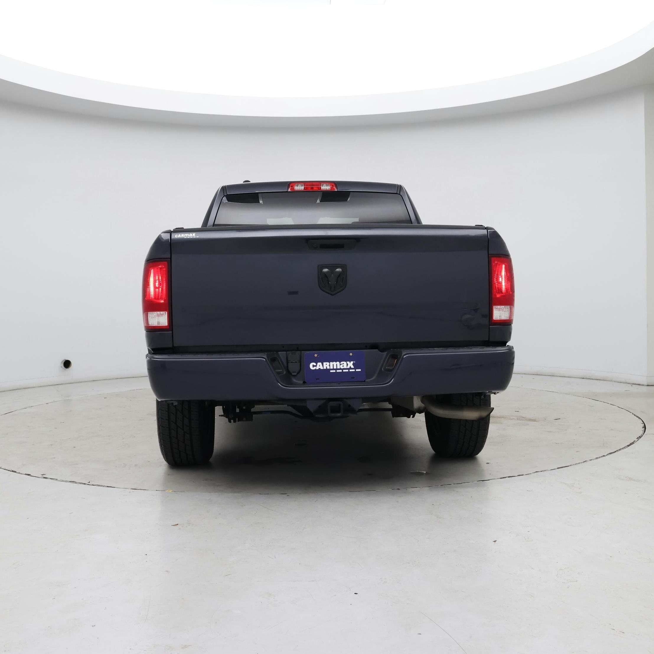 Thumbnail: 2019 RAM 1500 Classic - 6