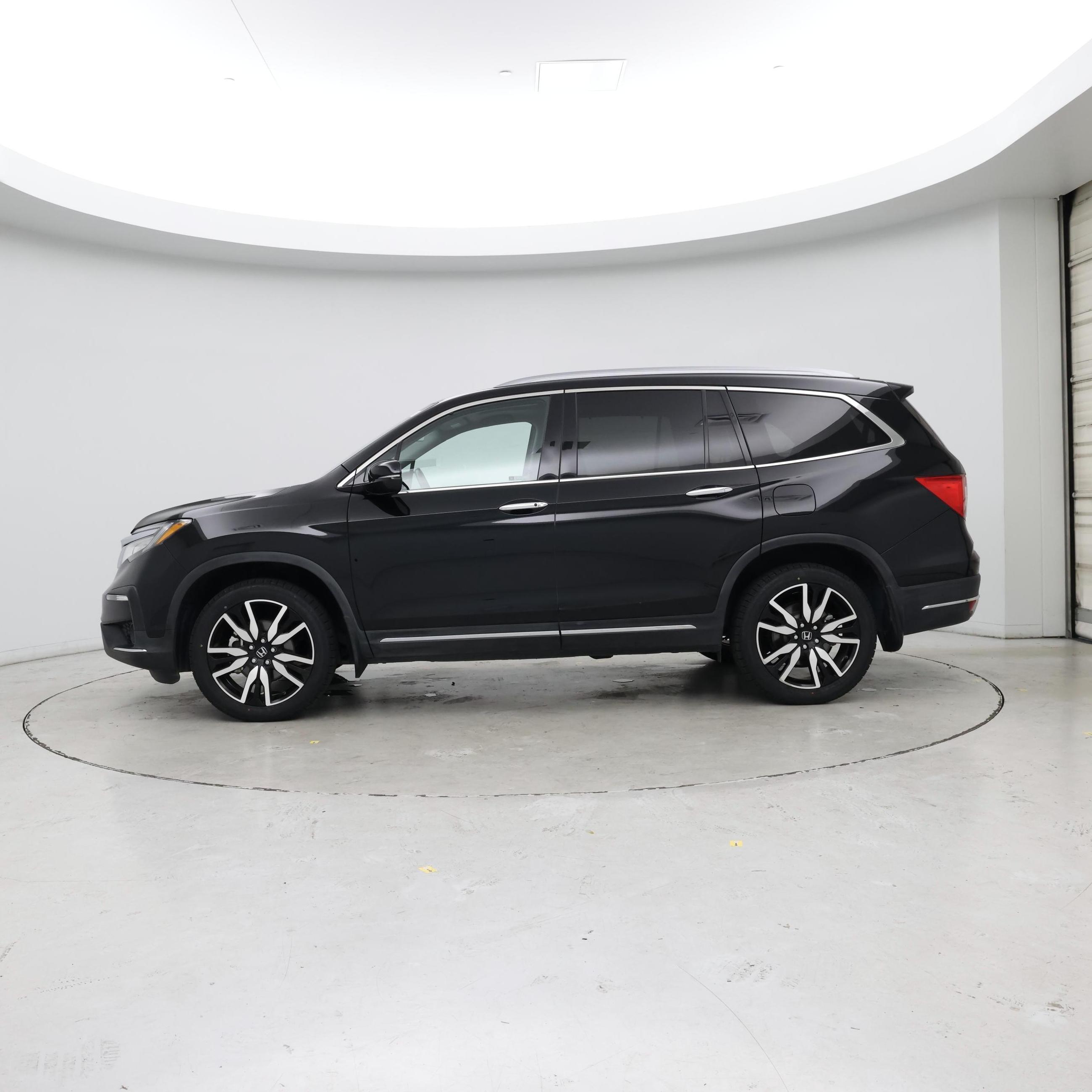 Thumbnail: 2022 Honda Pilot - 3