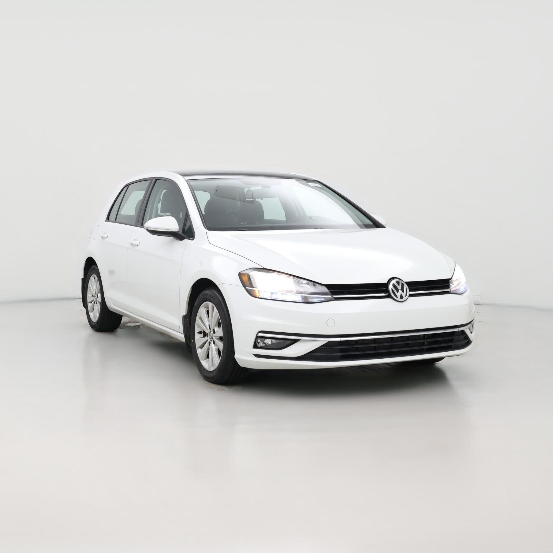 Thumbnail: 2018 Volkswagen Golf - 1