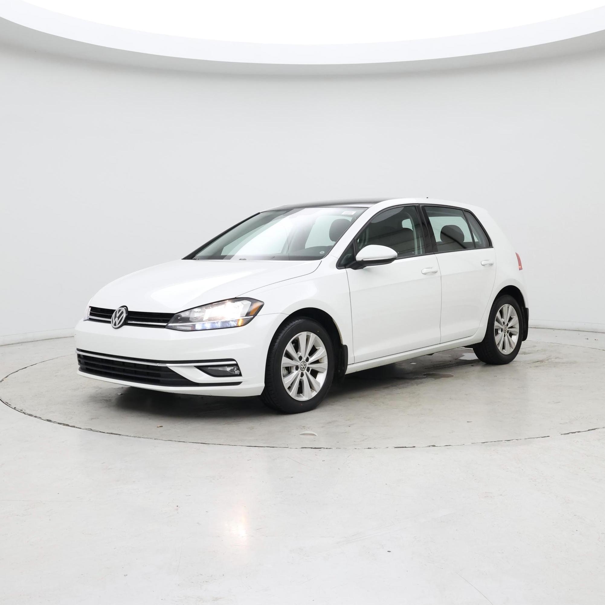 Thumbnail: 2018 Volkswagen Golf - 4