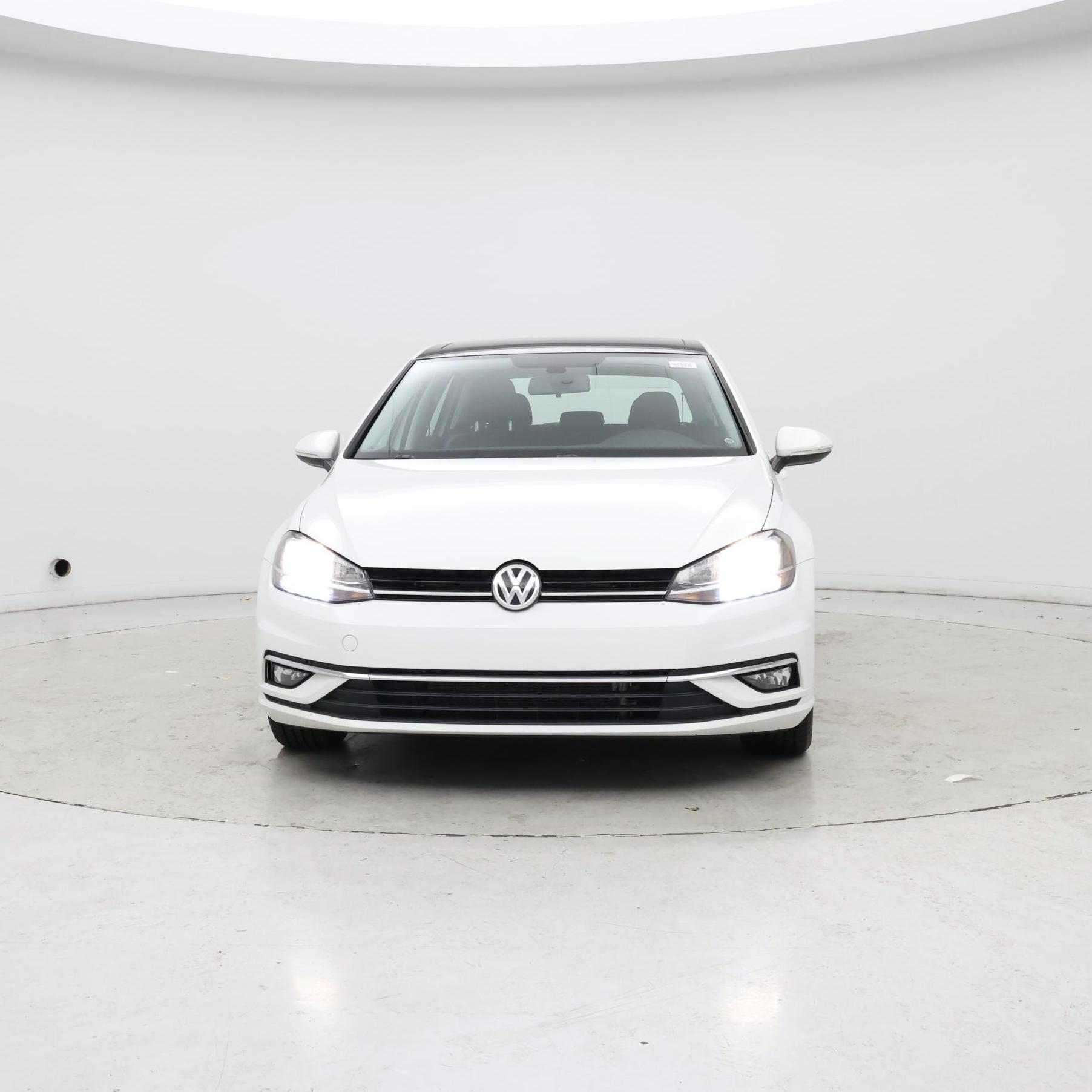 Thumbnail: 2018 Volkswagen Golf - 5