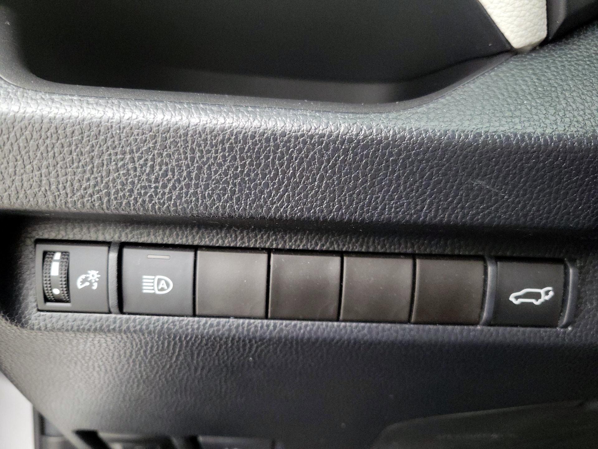 Thumbnail: 2023 Toyota RAV4 - 13