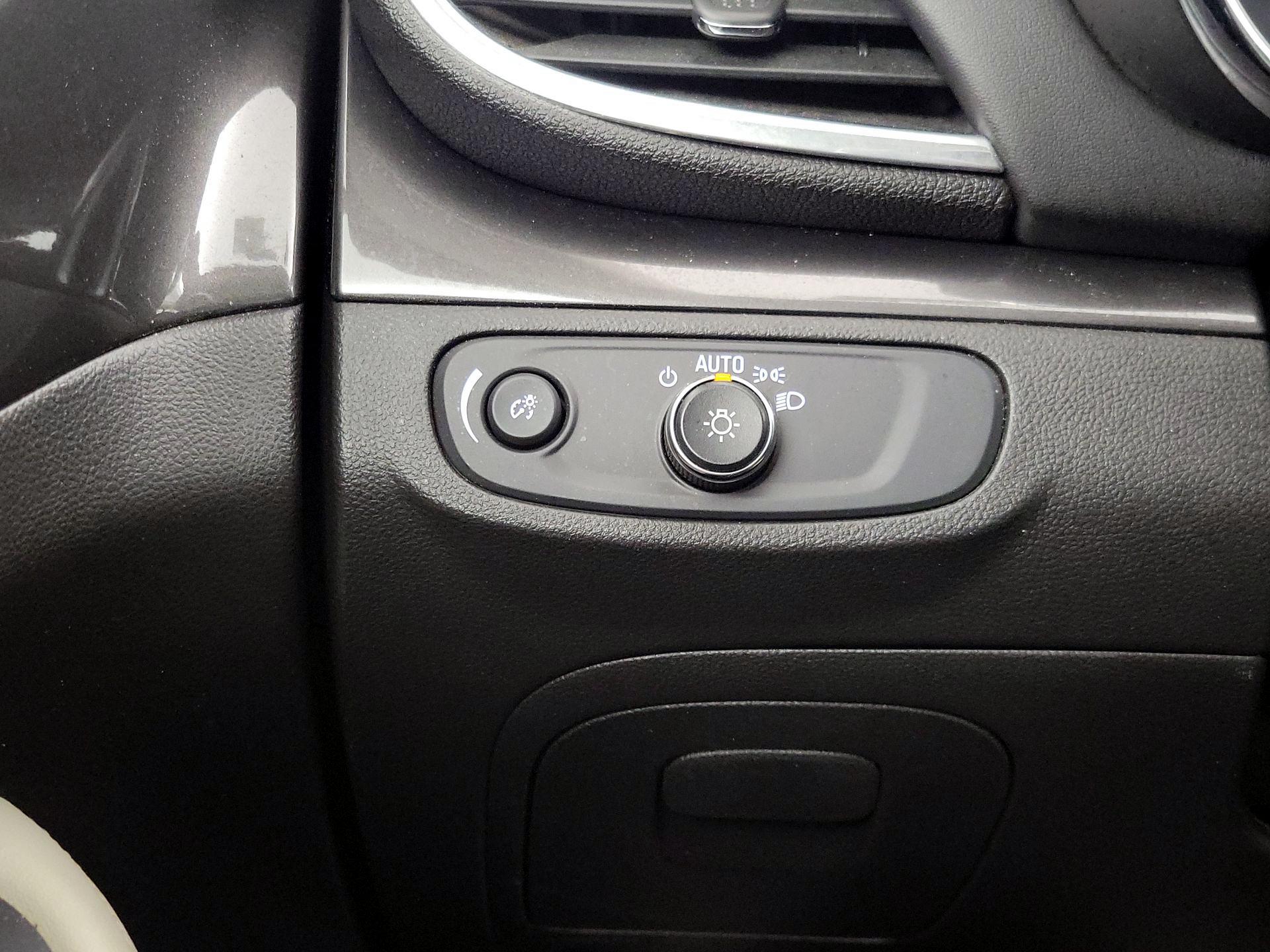 Thumbnail: 2019 Buick Encore - 13