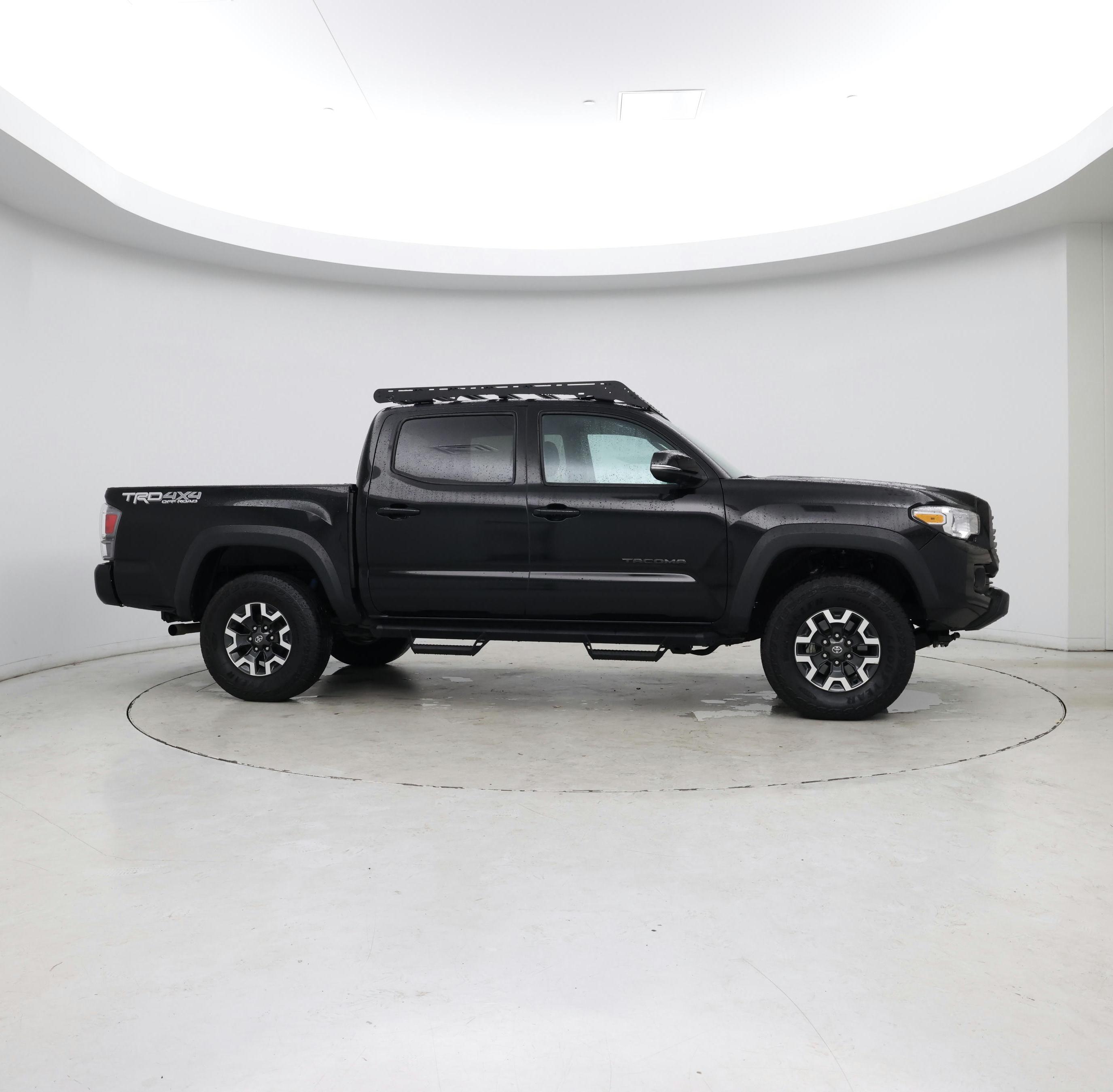 Thumbnail: 2023 Toyota Tacoma - 7