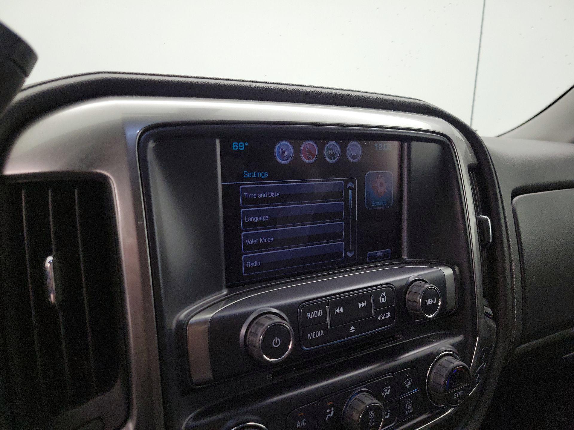 Thumbnail: 2016 Chevrolet Silverado 1500 - 15