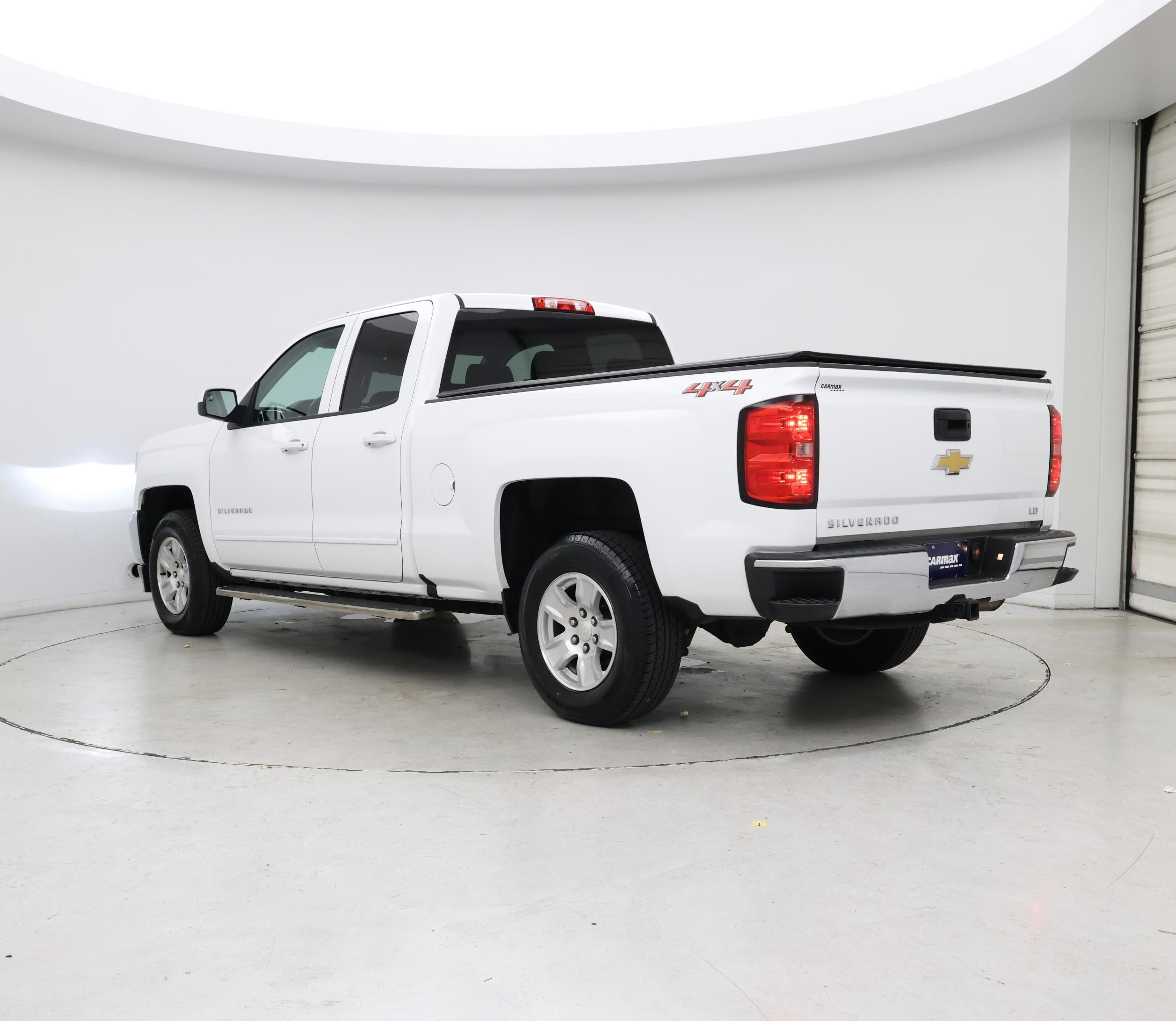 Thumbnail: 2019 Chevrolet Silverado 1500 - 2