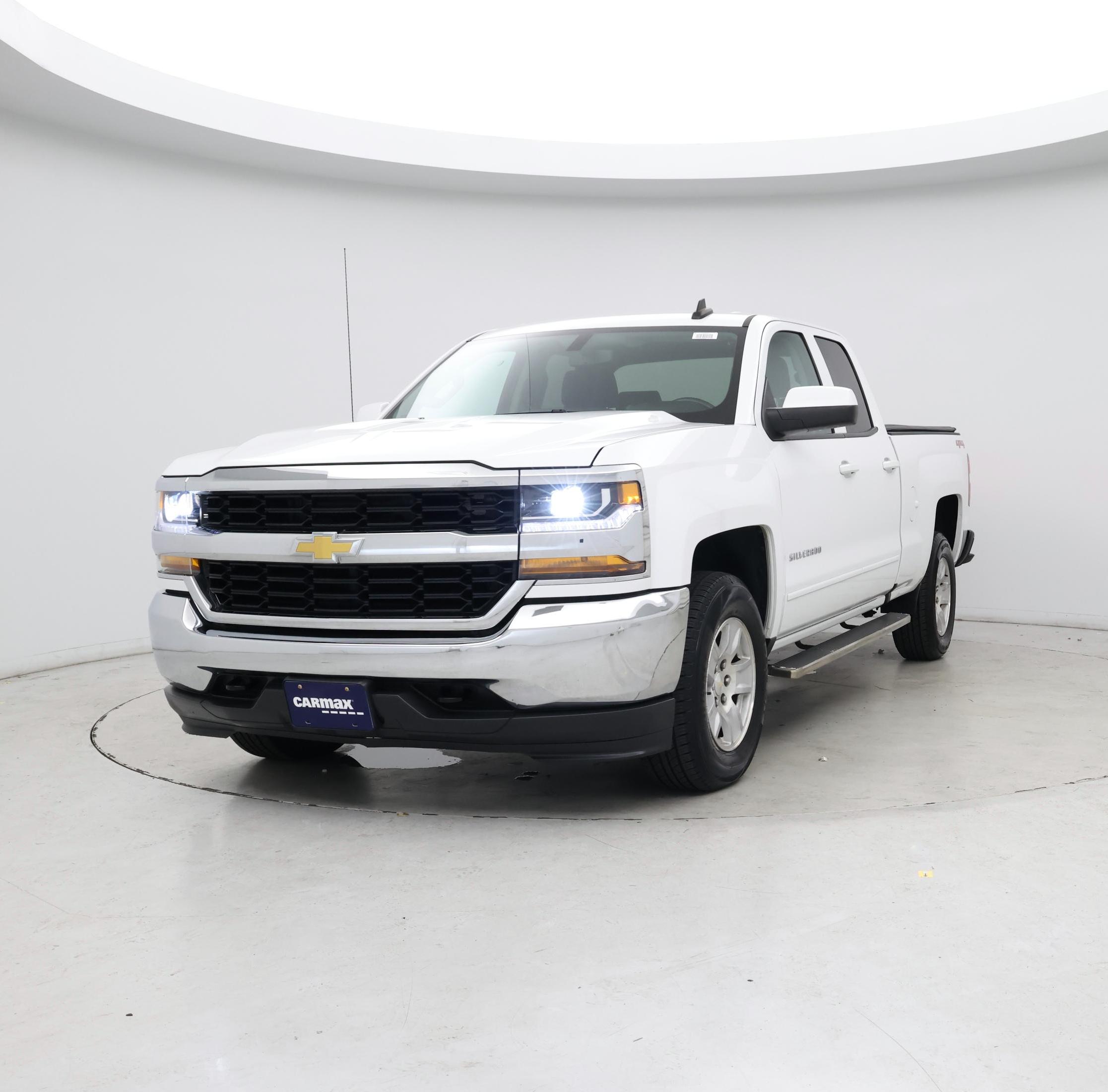 Thumbnail: 2019 Chevrolet Silverado 1500 - 4