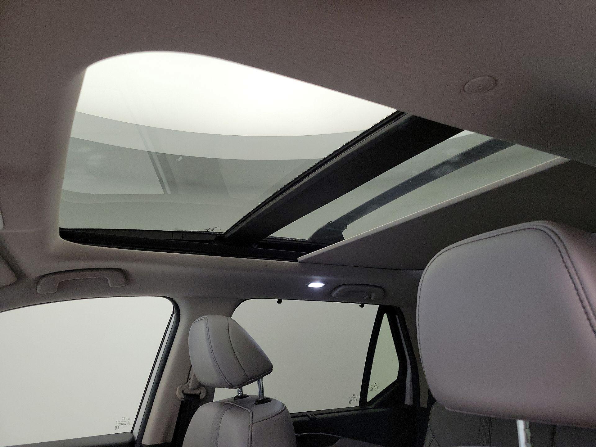 Thumbnail: 2025 Honda Pilot - 20