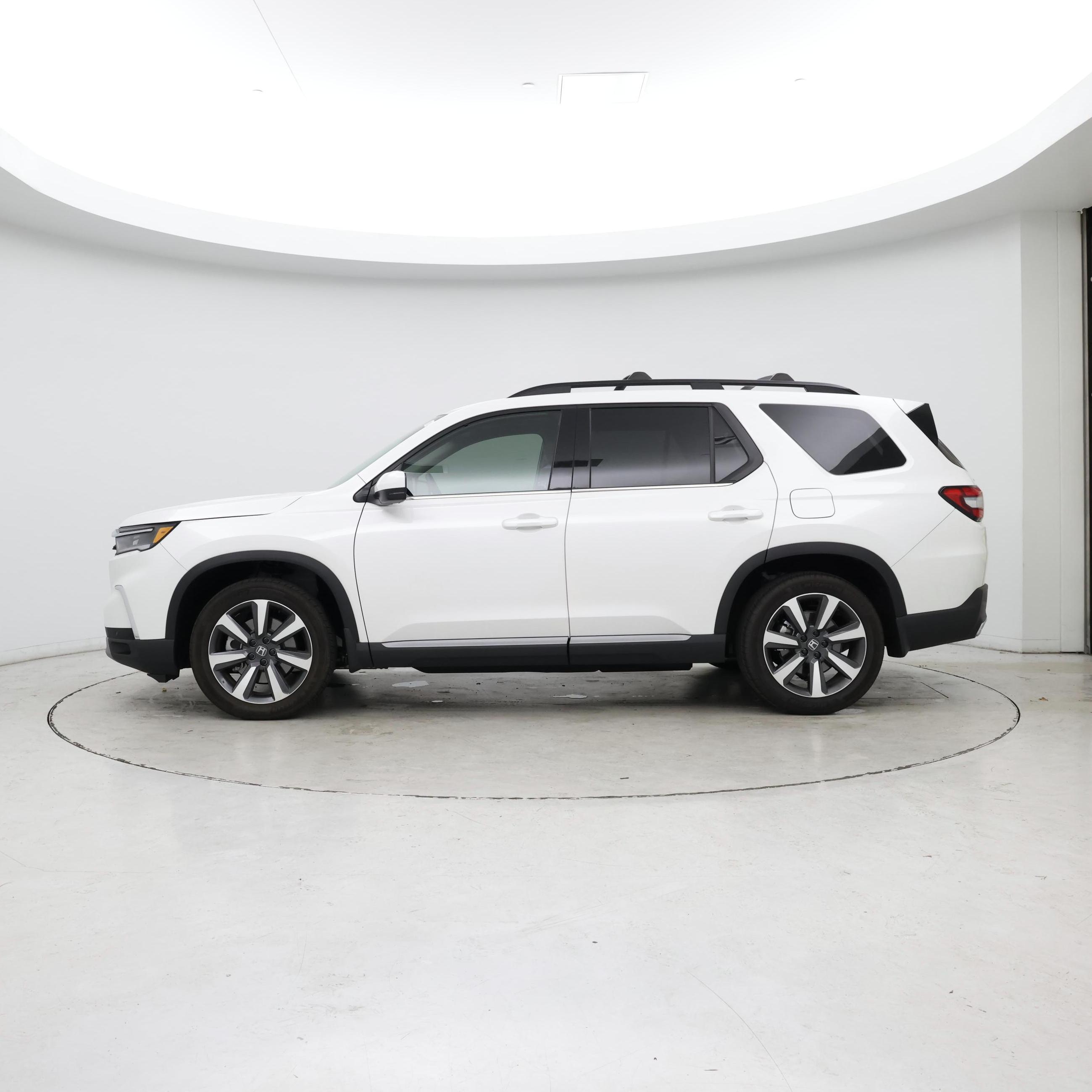 Thumbnail: 2025 Honda Pilot - 3