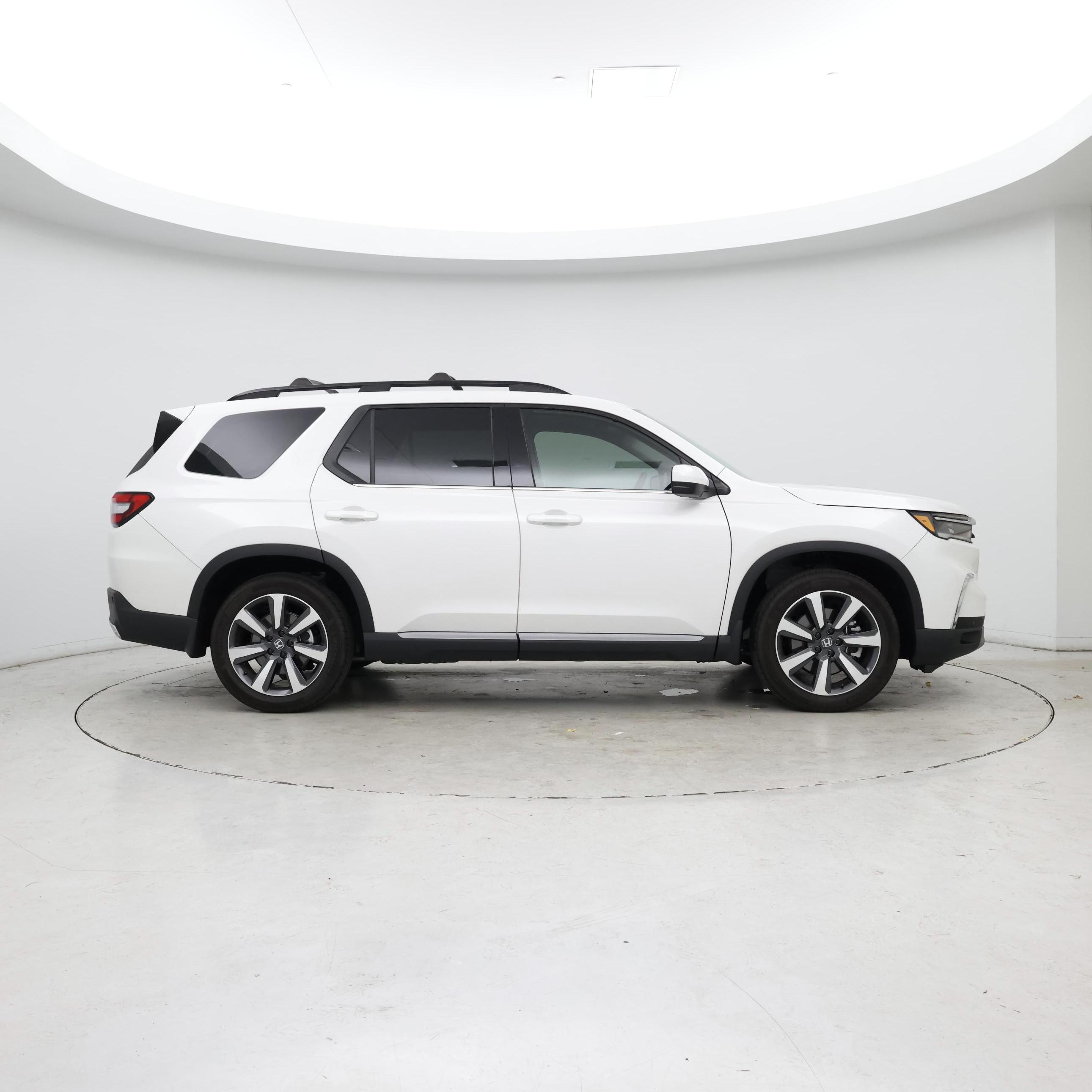 Thumbnail: 2025 Honda Pilot - 7