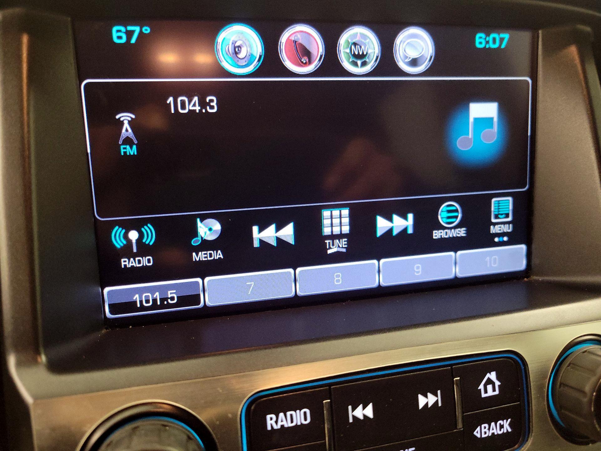 Thumbnail: 2016 Chevrolet Colorado - 16