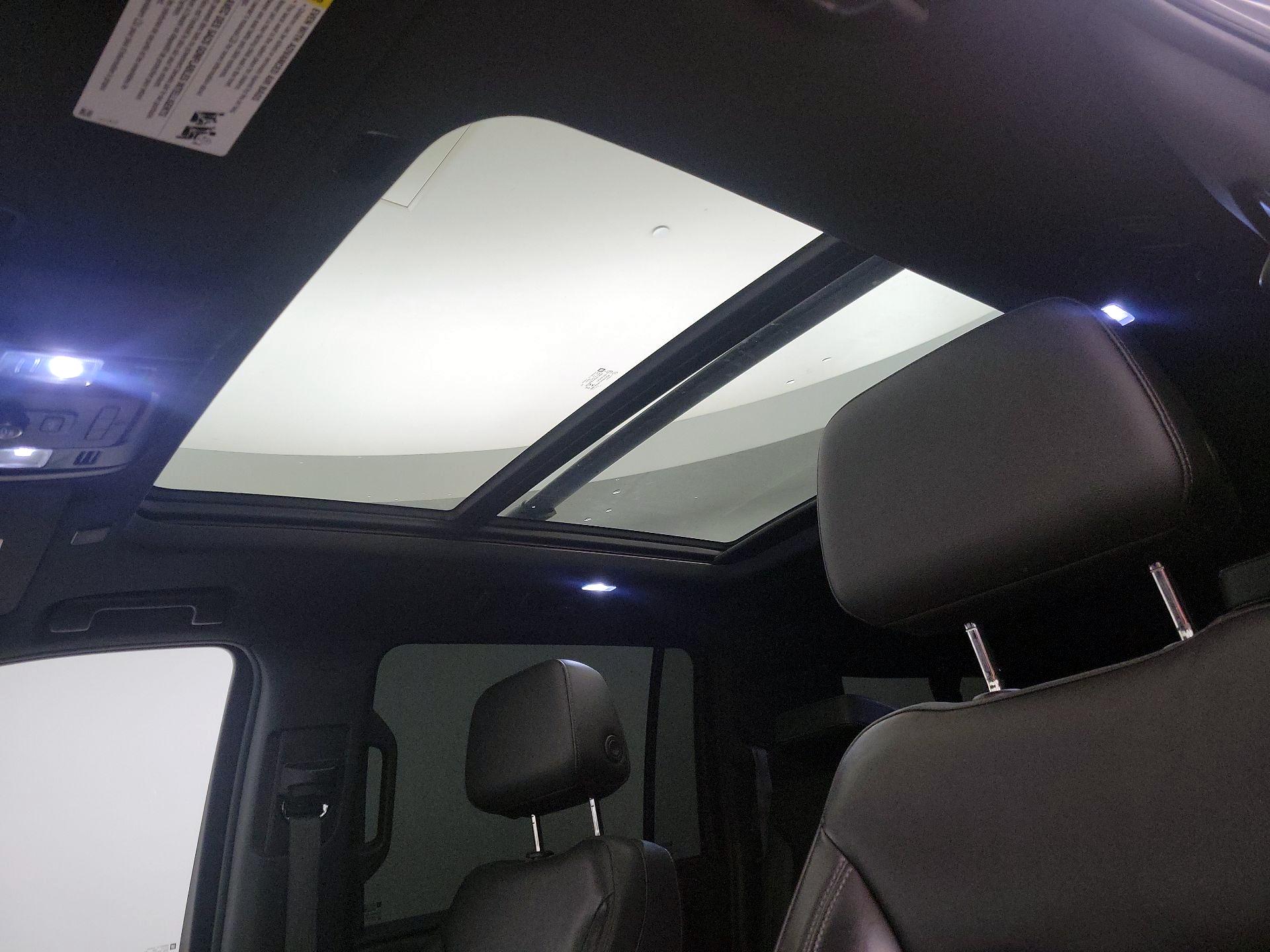 Thumbnail: 2021 Chevrolet Suburban - 19