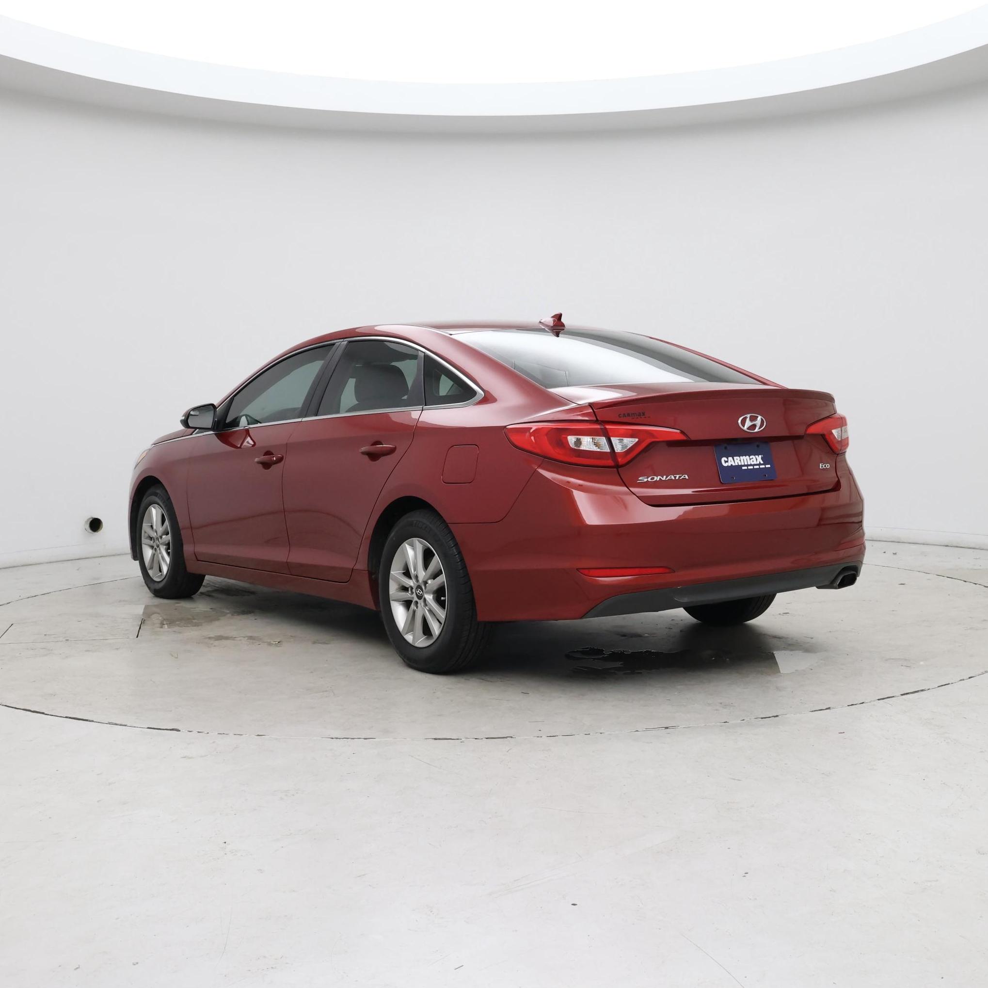 Thumbnail: 2015 Hyundai Sonata - 2