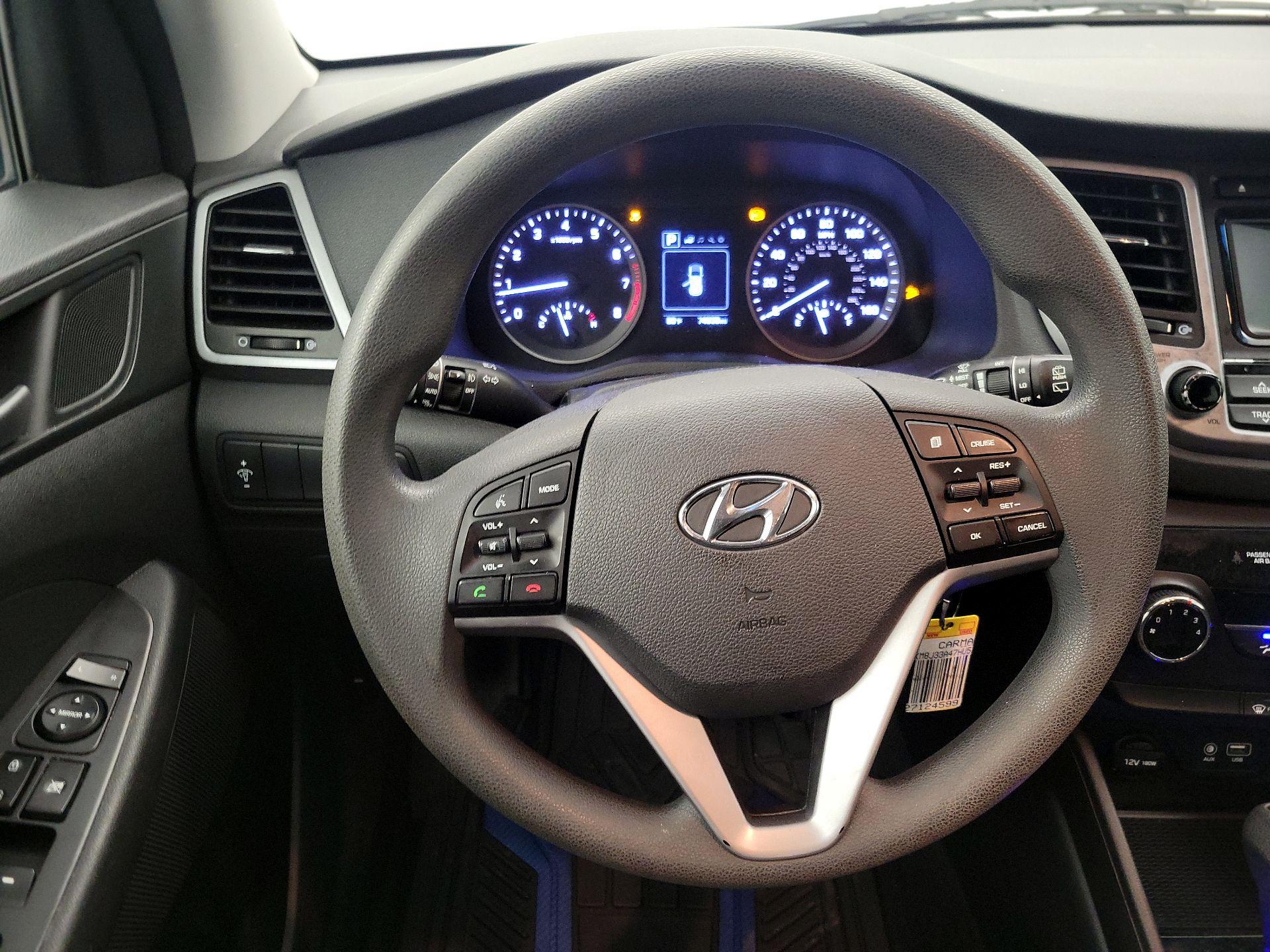 Thumbnail: 2017 Hyundai Tucson - 10